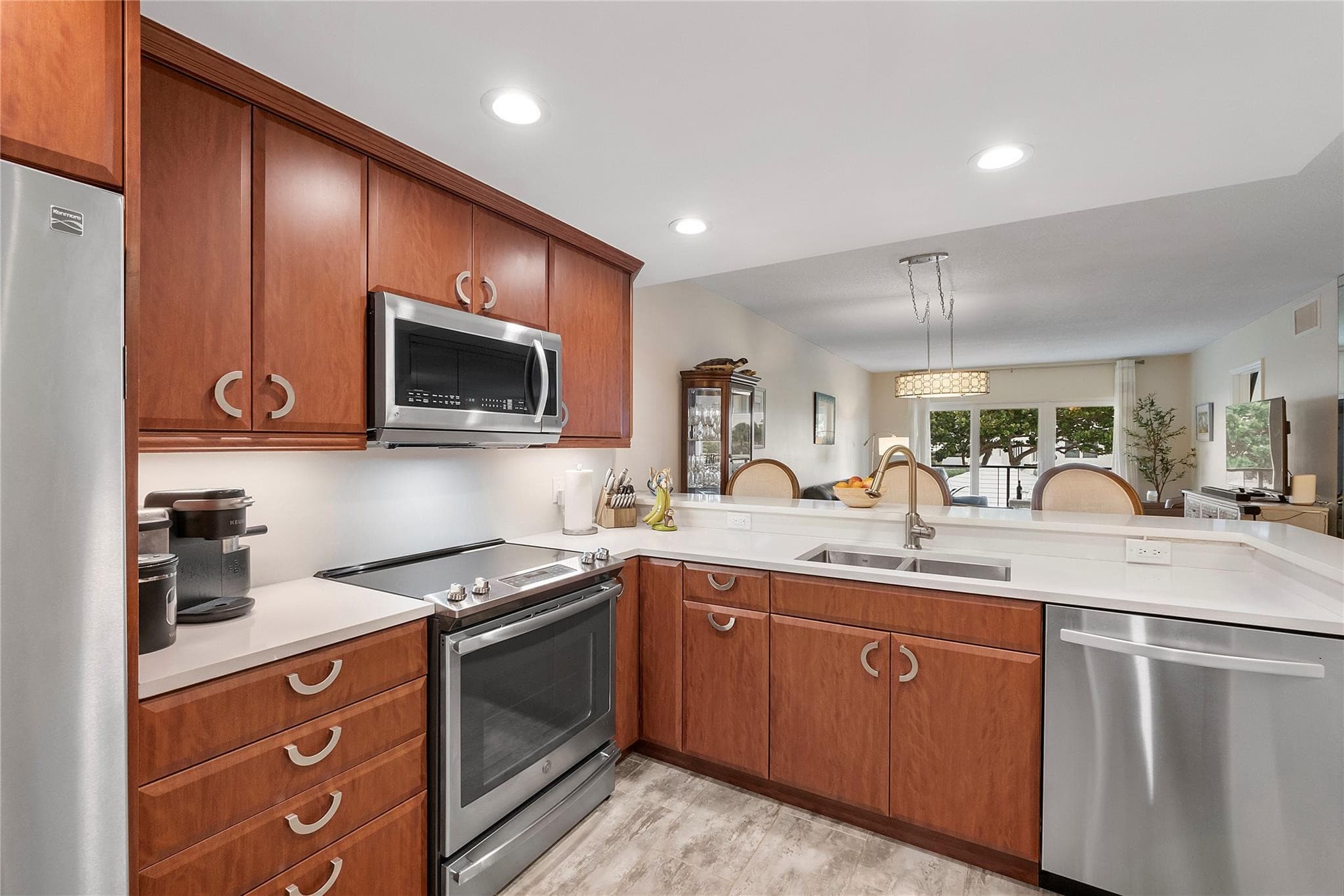 1500 S Ocean Boulevard 207, Lauderdale-By-The-Sea, FL 33062 — photo 5 of 48