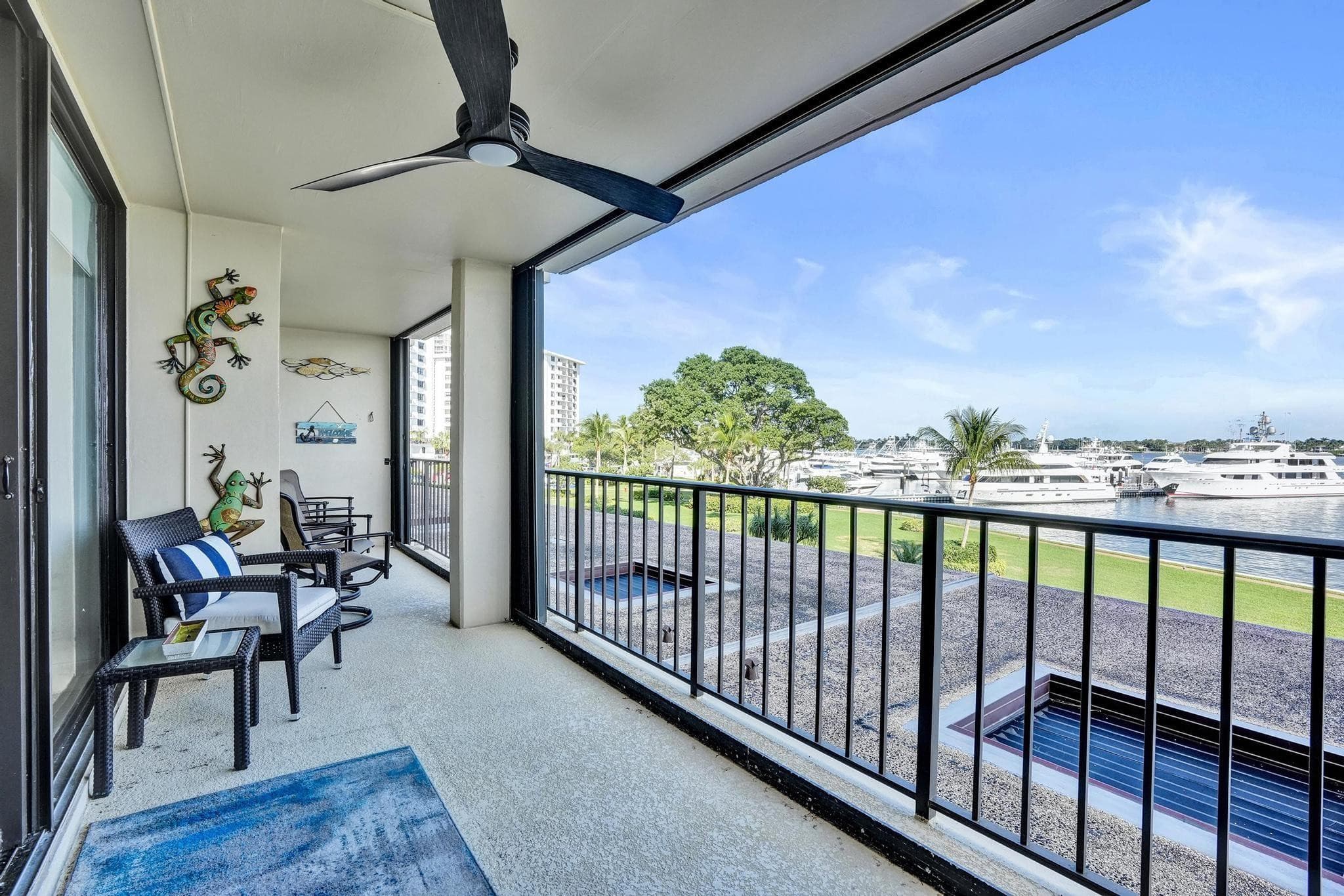 132 Lakeshore Drive 317, North Palm Beach, FL 33408 — photo 10 of 37