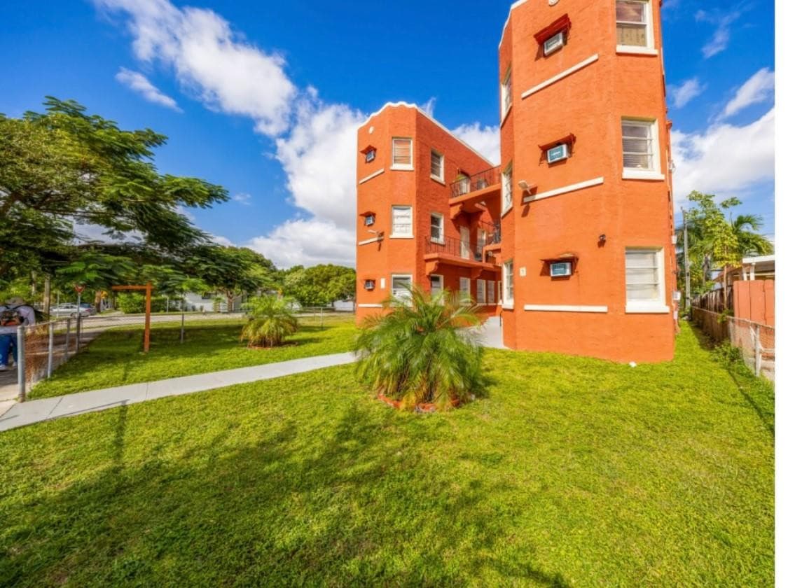 1785 SW 13th Street, Miami, FL 33145 — photo 30 of 33