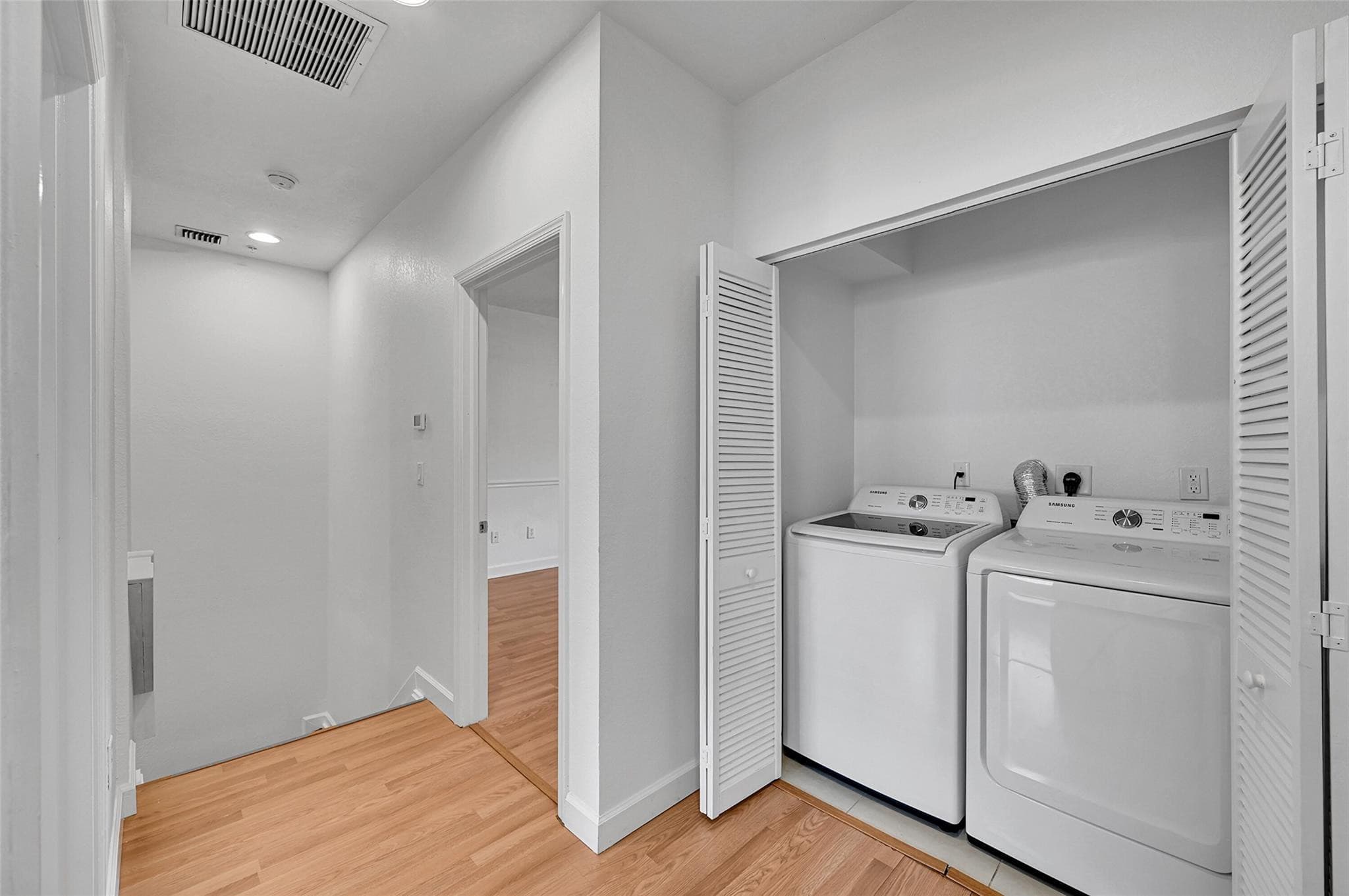453 NE 1st Street, Pompano Beach, FL 33060 — photo 35 of 54