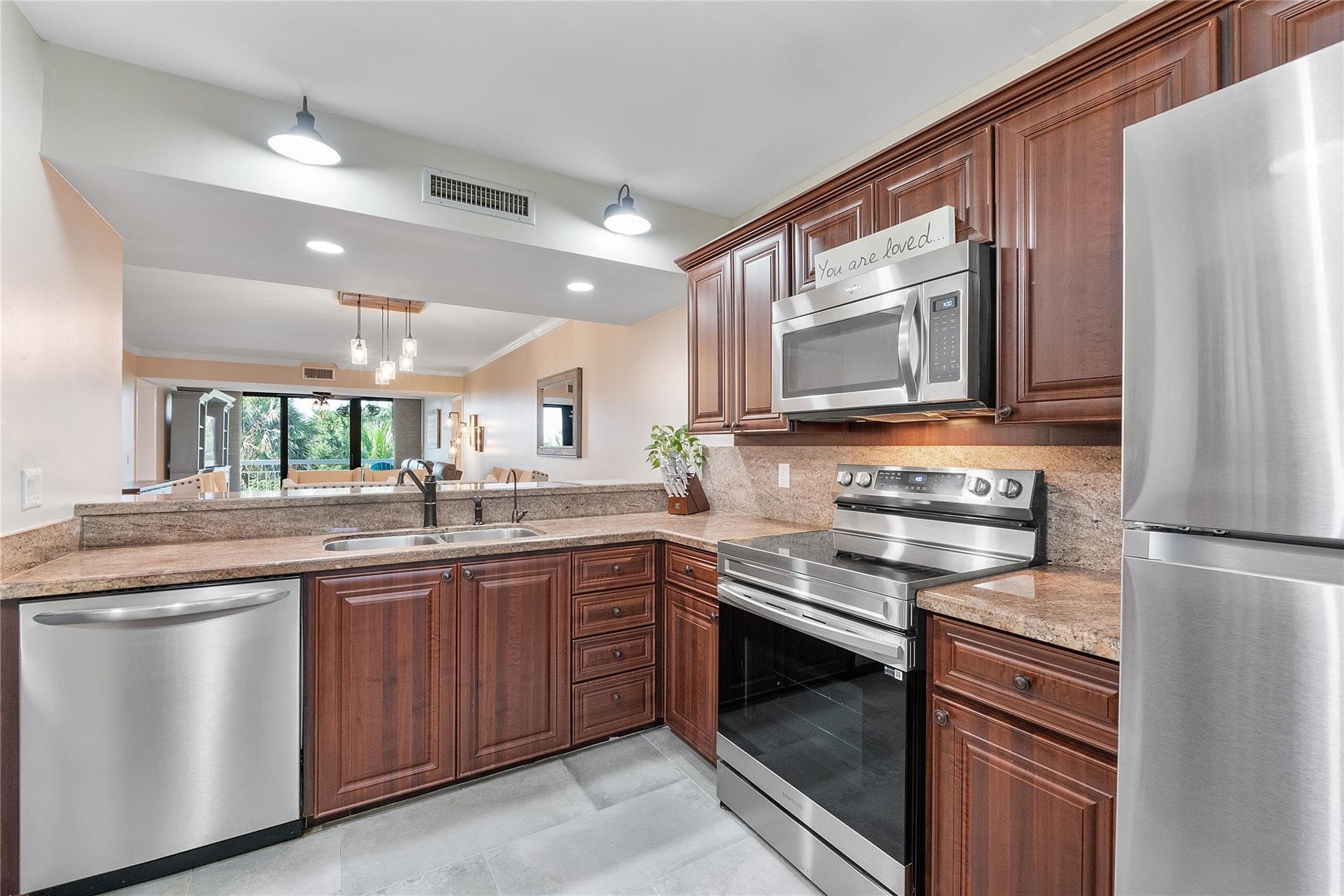 6181 Balboa Circle 403, Boca Raton, FL 33433 — photo 1 of 31