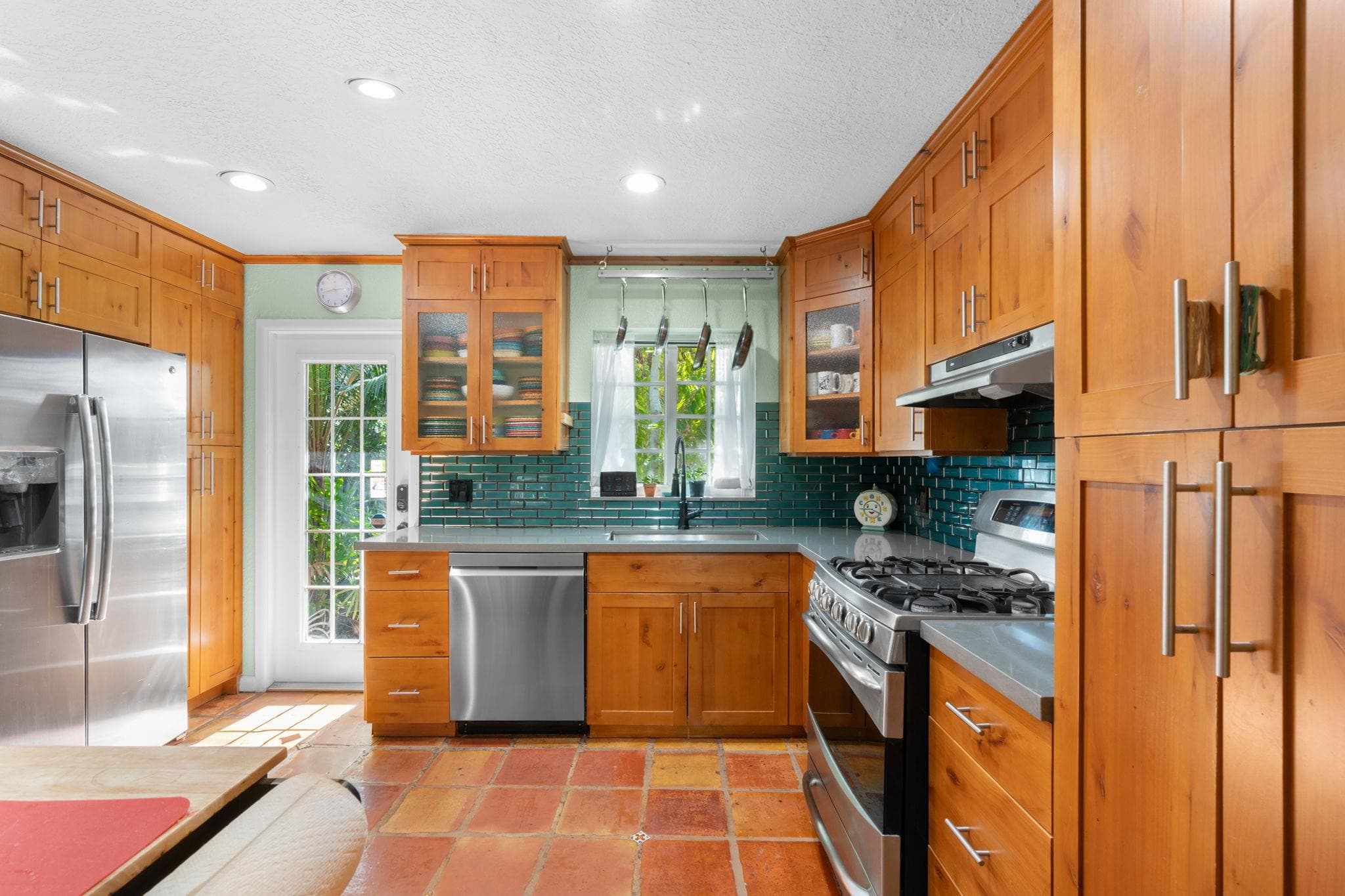 2956 NW 6th Terrace, Wilton Manors, FL 33311 — photo 3 of 43
