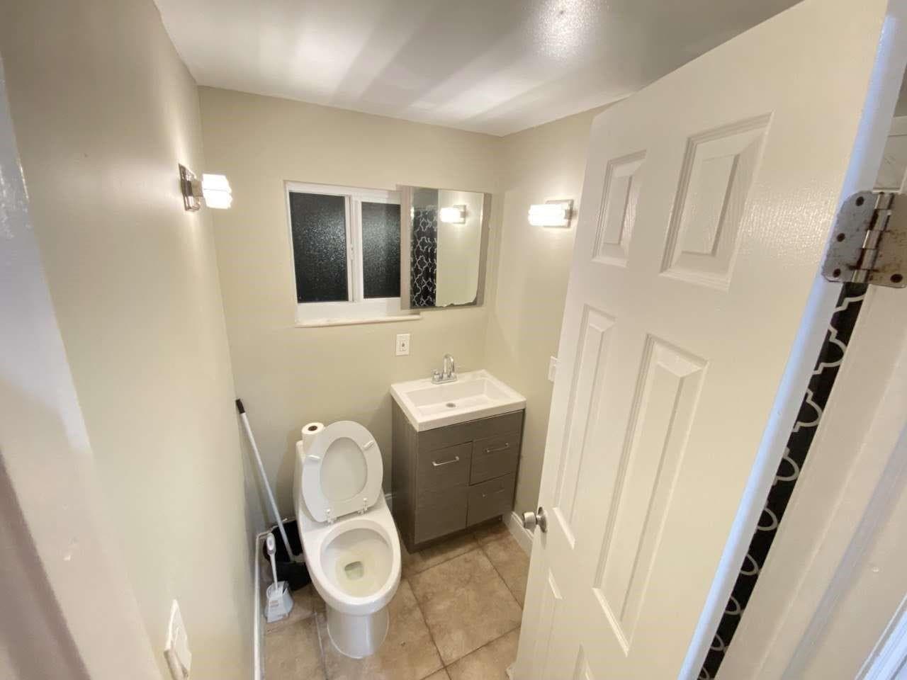 141 NW 10th Street, Pompano Beach, FL 33060 — photo 12 of 24