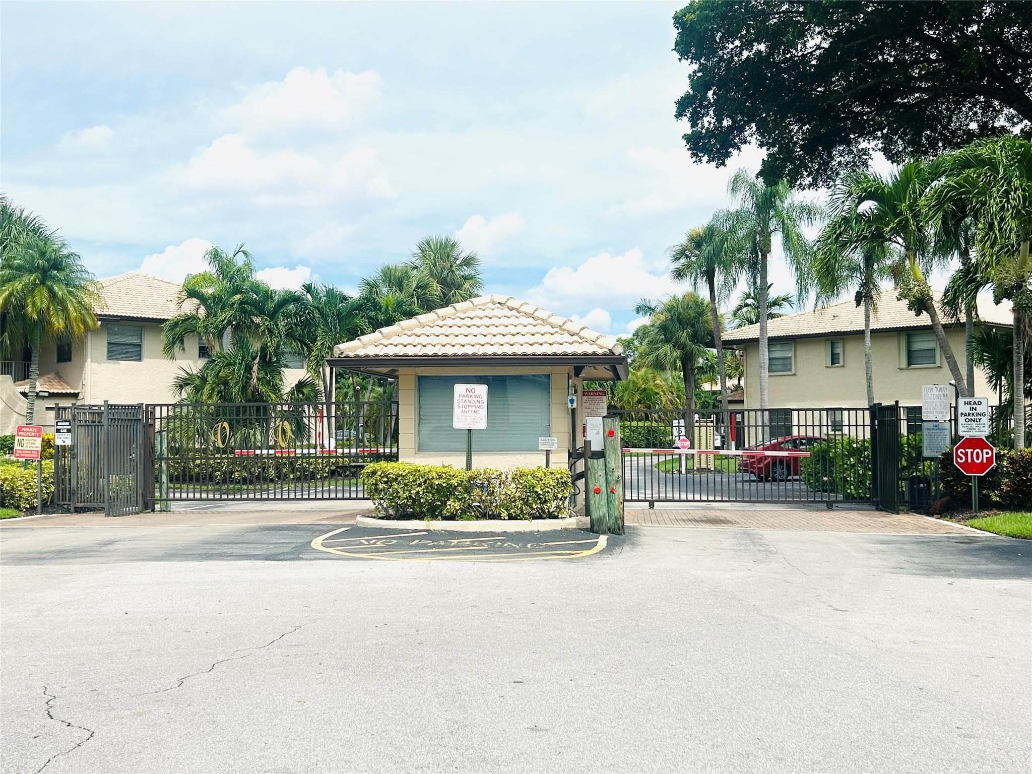 5550 Lakeside Drive 203, Margate, FL 33063 — photo 17 of 30
