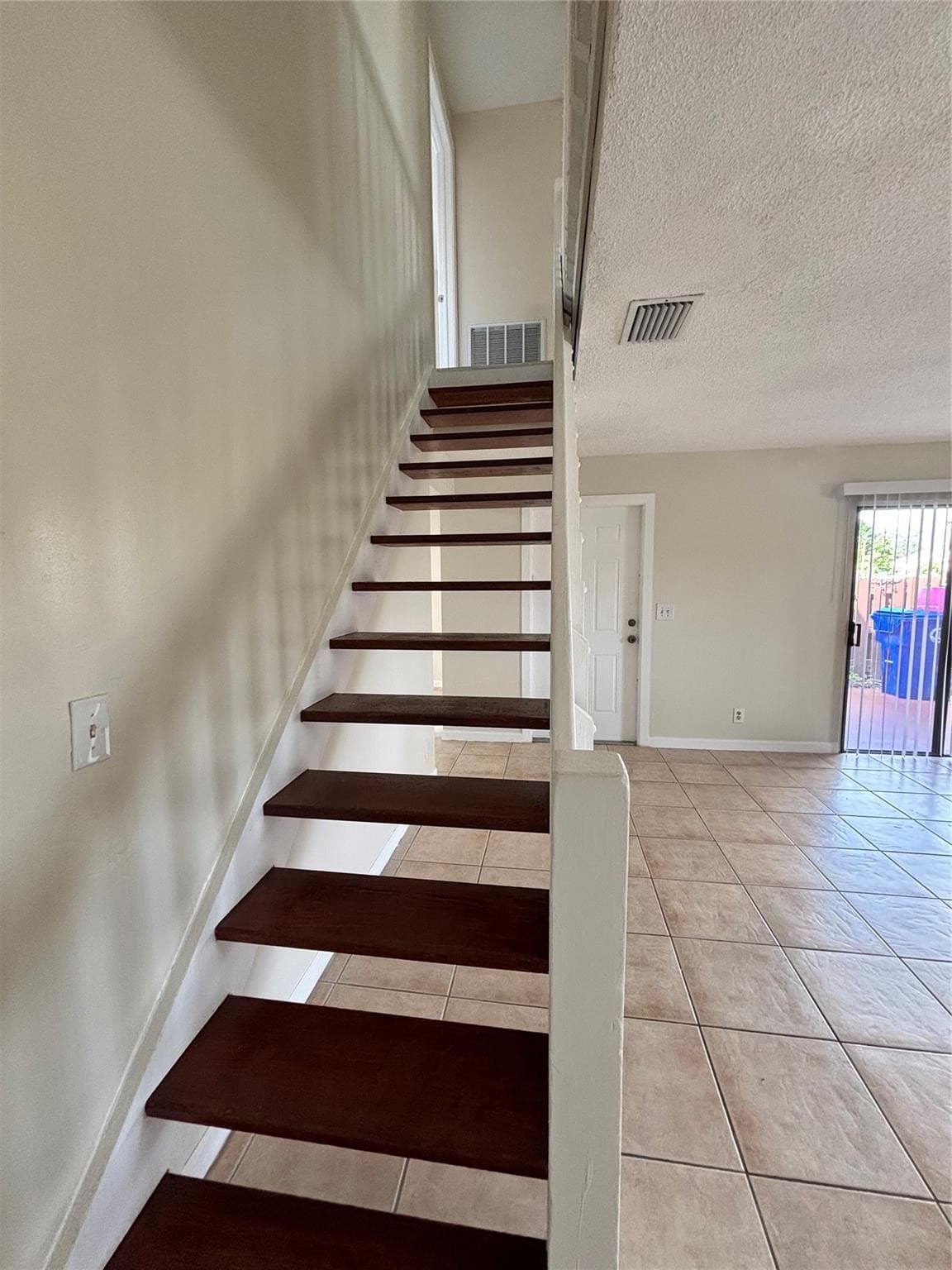 224 San Remo Boulevard 224, North Lauderdale, FL 33068 — photo 17 of 40