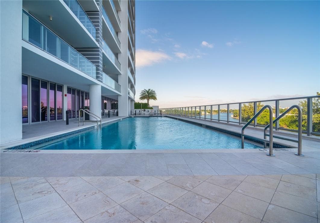 1180 N Federal Highway 1103, Fort Lauderdale, FL 33304 — photo 31 of 75