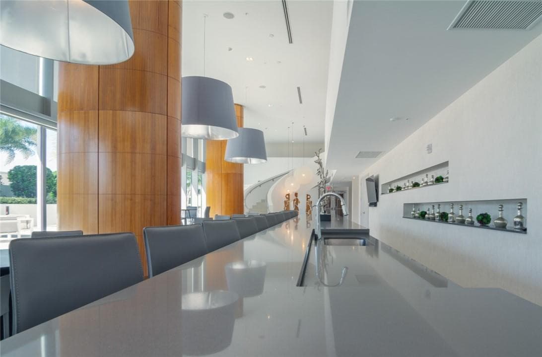 1180 N Federal Highway 1103, Fort Lauderdale, FL 33304 — photo 38 of 75