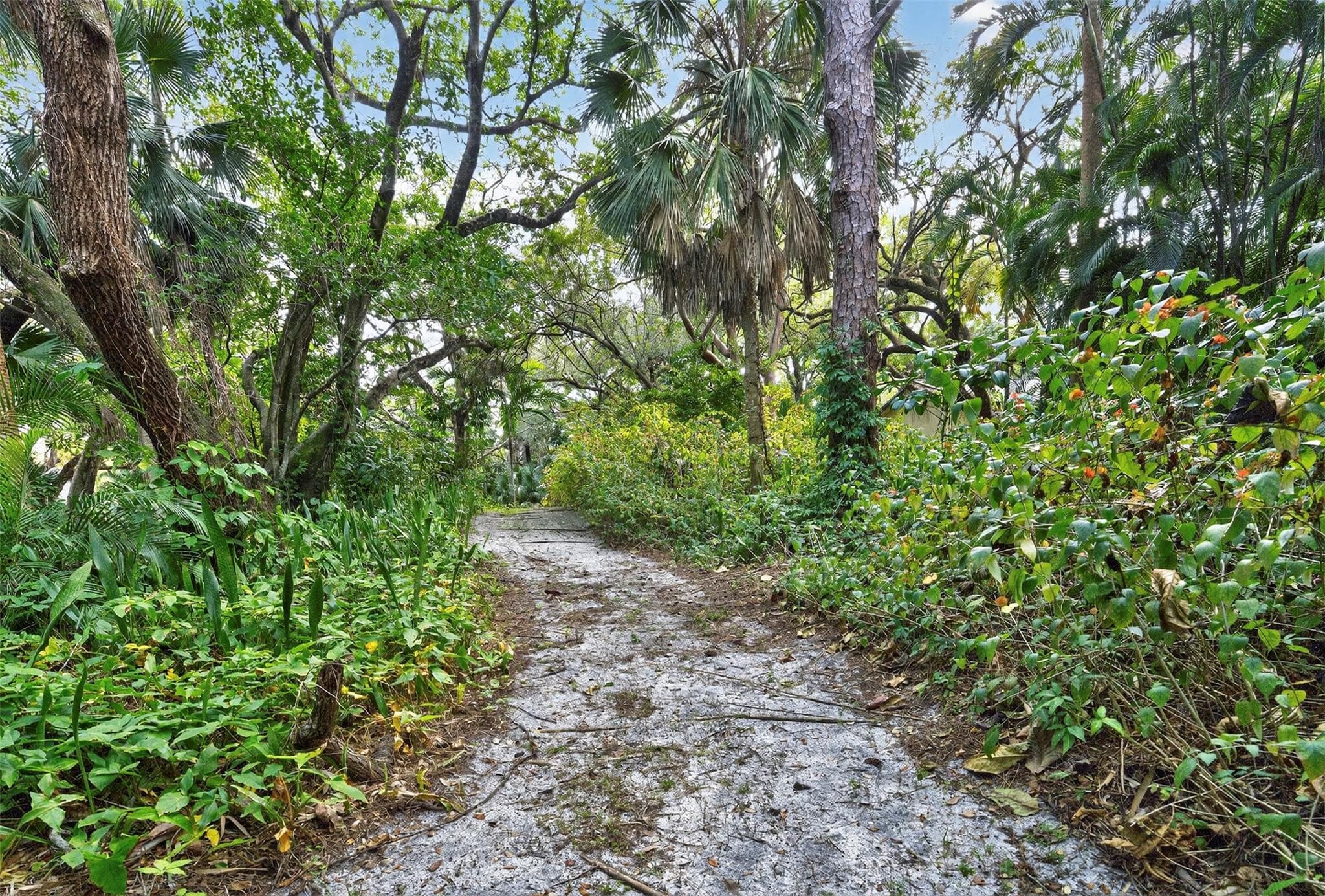 1711 SW 30th Place, Fort Lauderdale, FL 33315 — photo 43 of 47