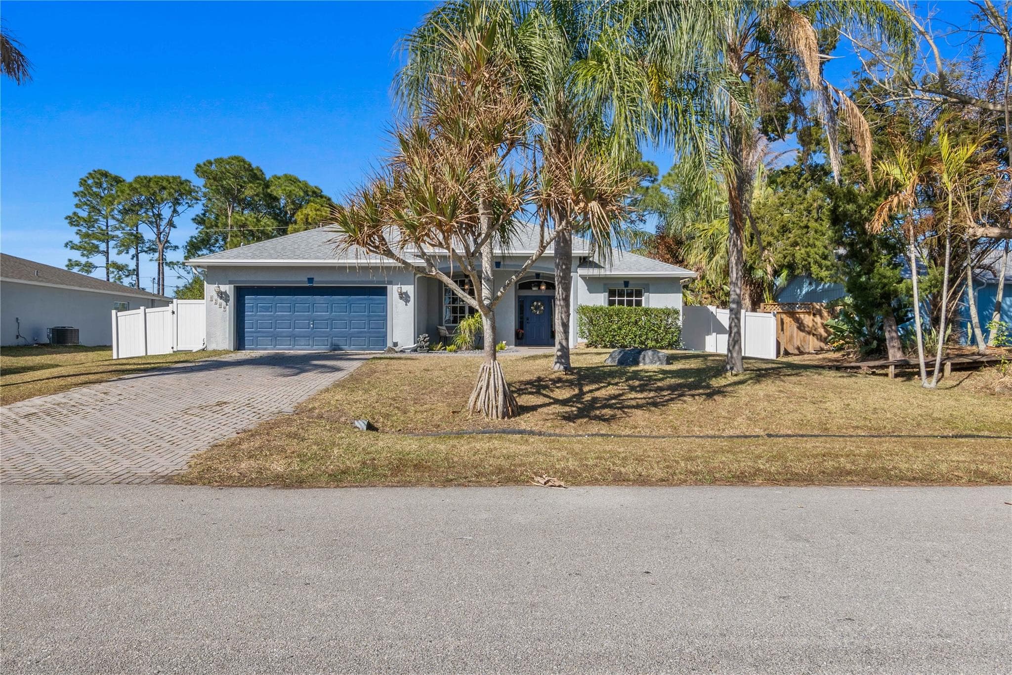1209 SW Emerald Avenue, Port St. Lucie, FL 34953 — photo 10 of 57
