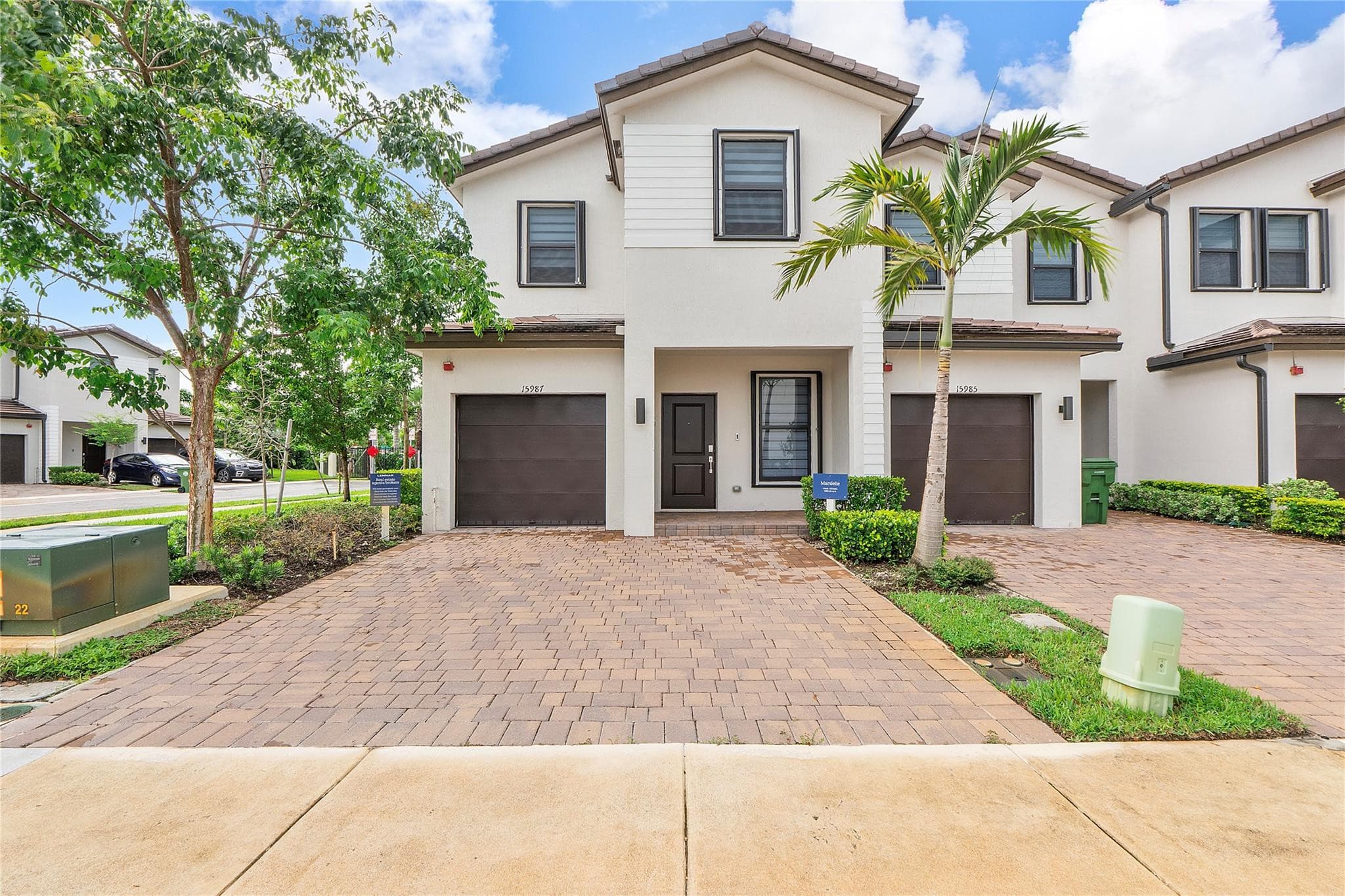 15987 SW 2nd Place 1, Pembroke Pines, FL 33027 — photo 4 of 29