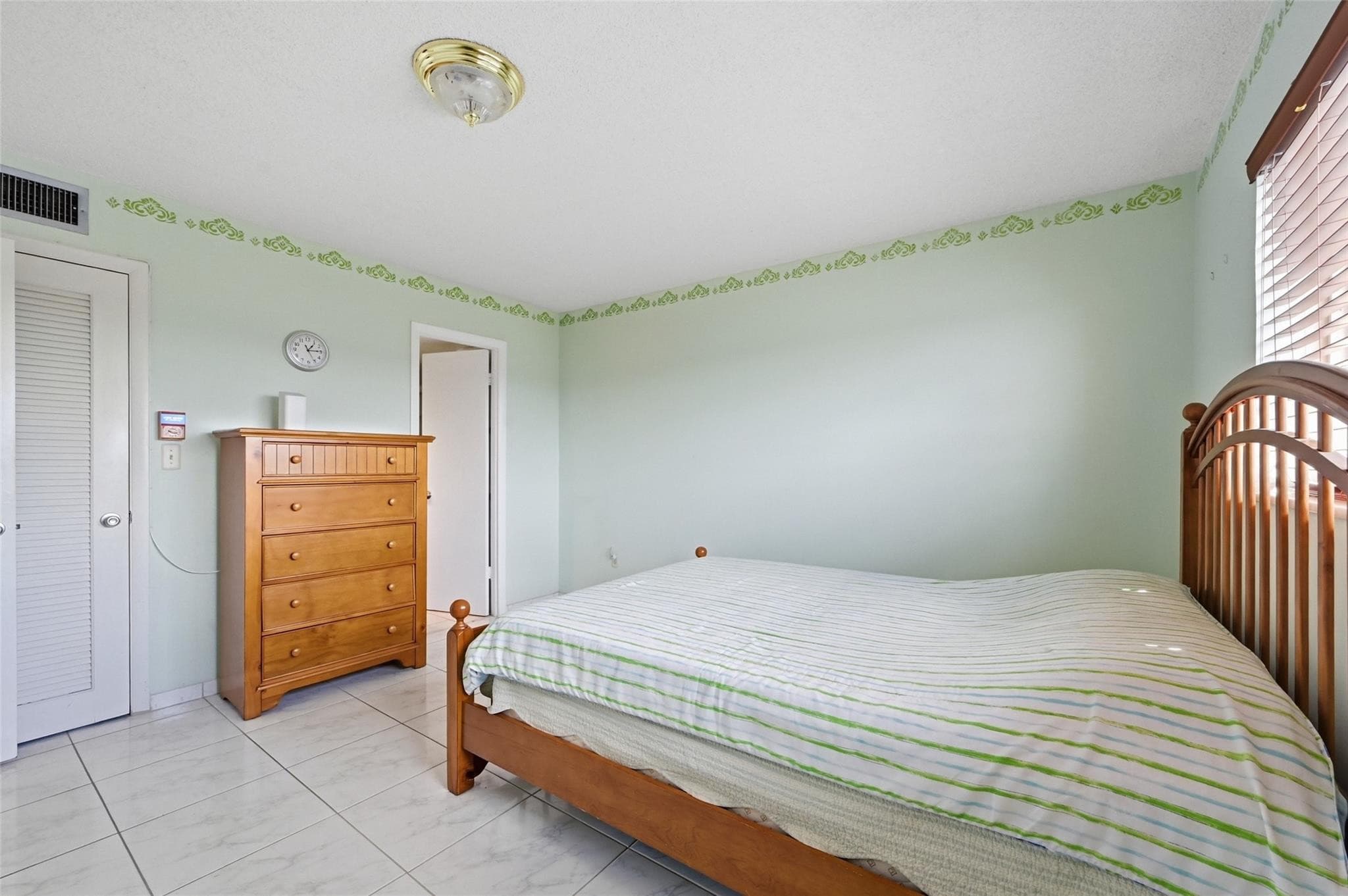 8040 N Sunrise Lakes Drive 303, Fort Lauderdale, FL 33322 — photo 12 of 22