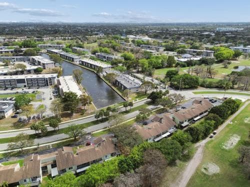 8027 Lagos De Campo Boulevard A4, Tamarac, FL 33321 — photo 12 of 16