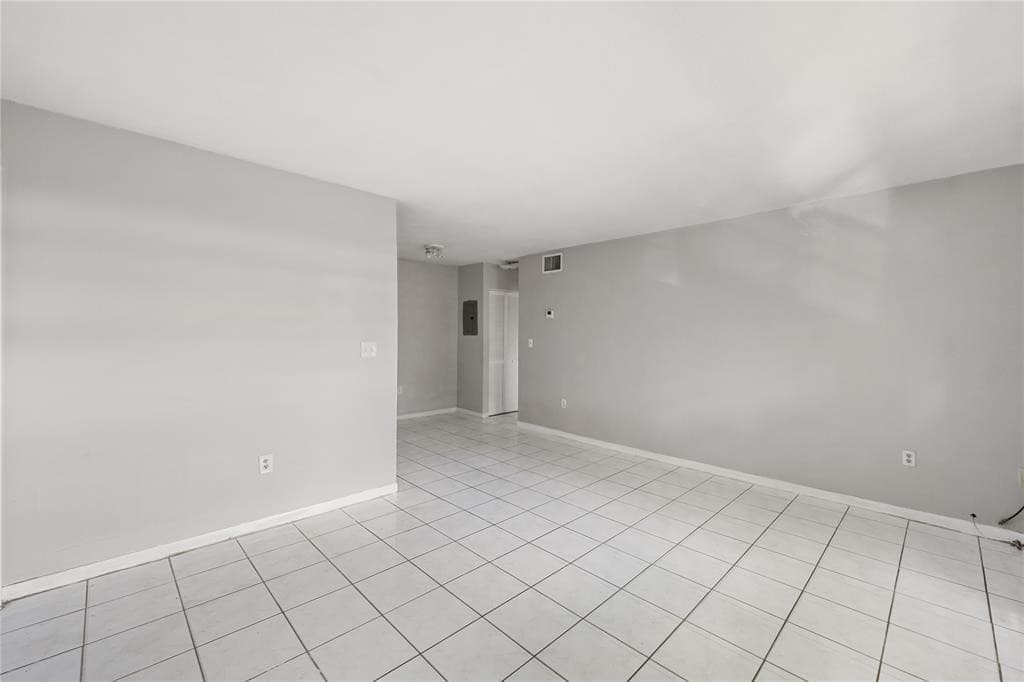 1925 Madison Street 14, Hollywood, FL 33020 — photo 8 of 9