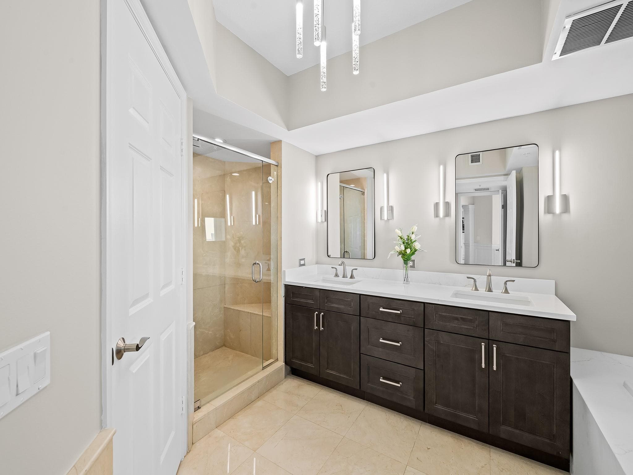 411 N New River Drive 3402, Fort Lauderdale, FL 33301 — photo 13 of 45