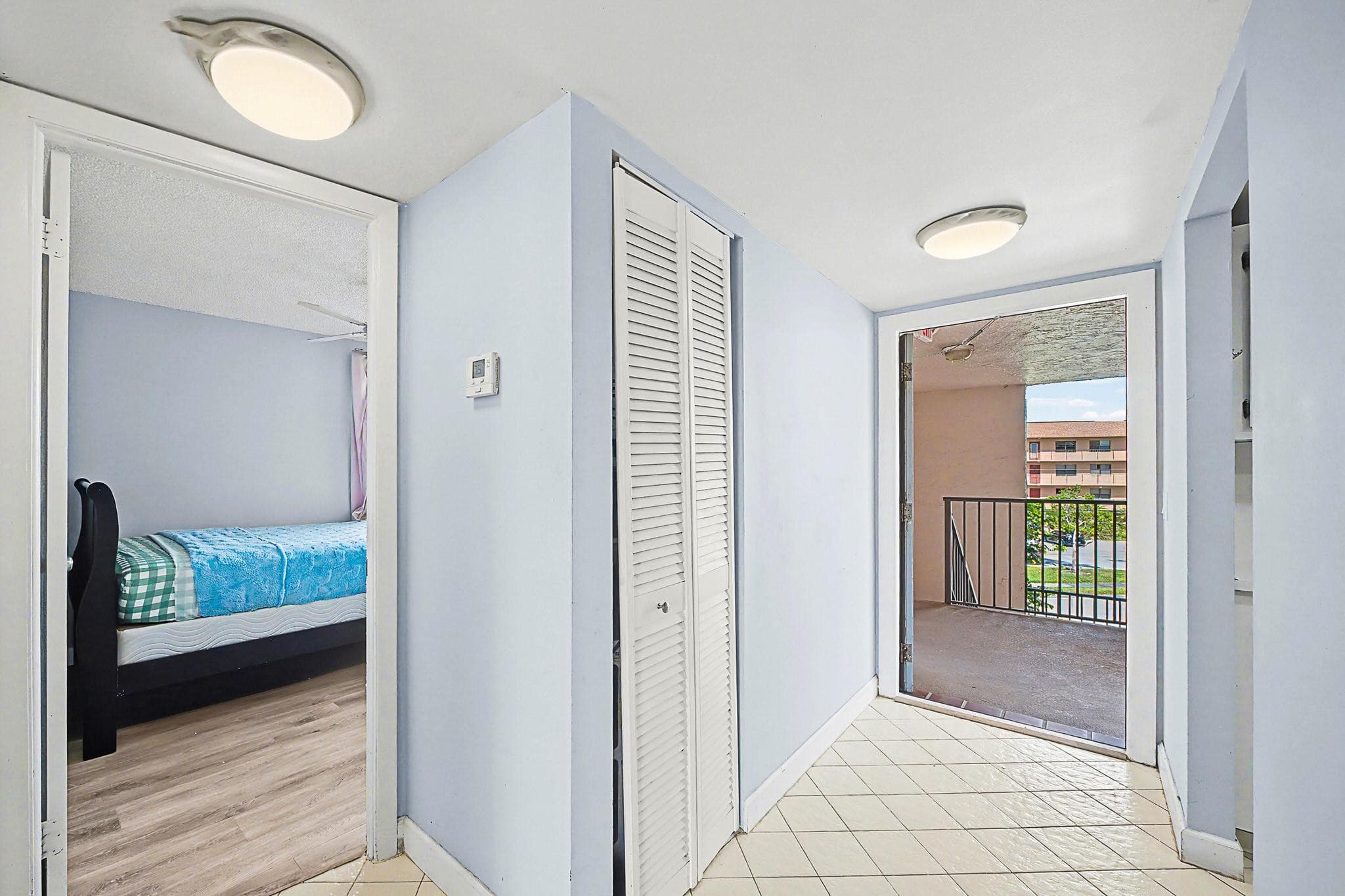 10466 Sunrise Lakes Boulevard 312, Sunrise, FL 33322 — photo 37 of 57