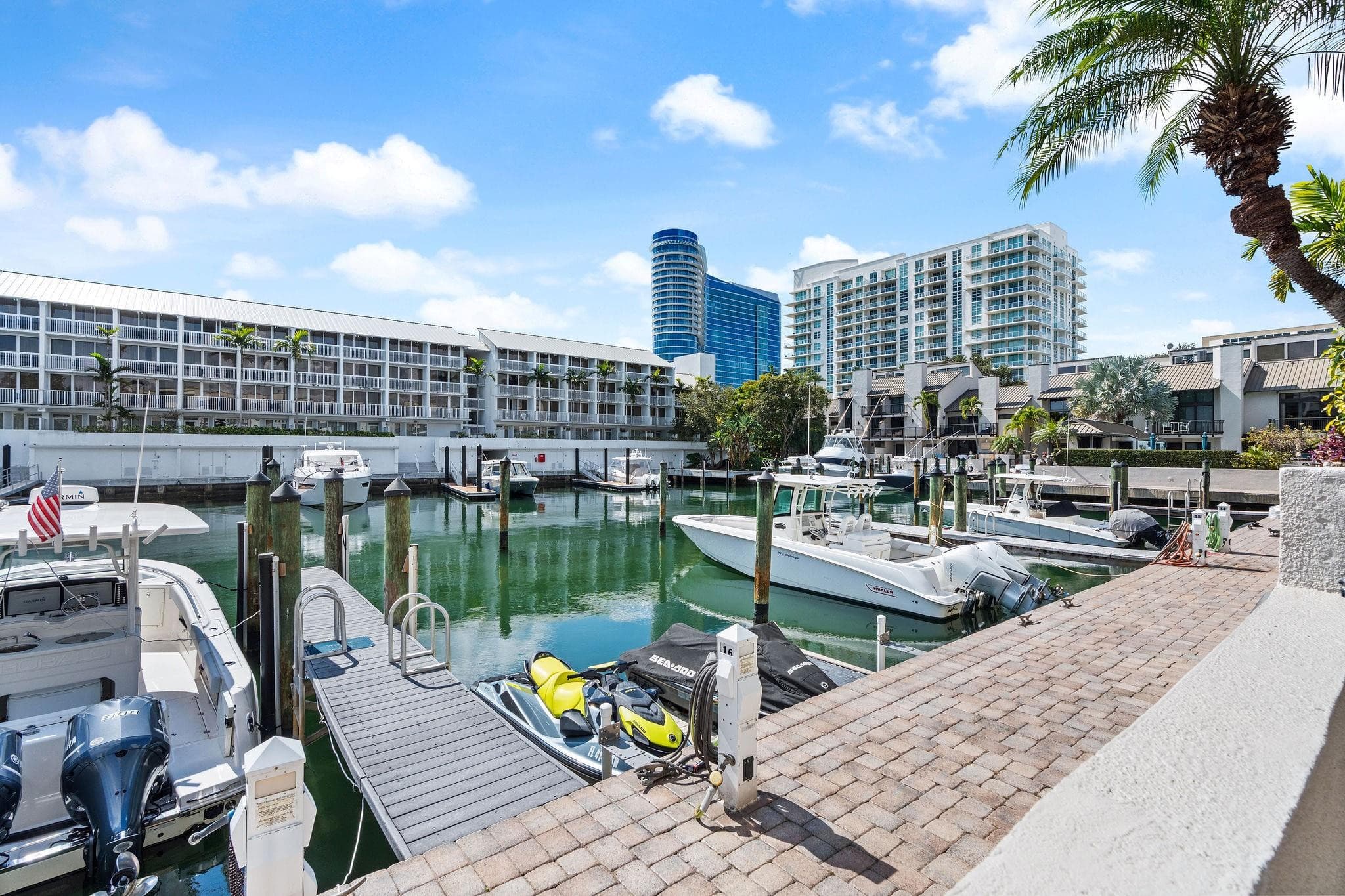 16 Portside Drive 16c, Fort Lauderdale, FL 33316 — photo 36 of 76