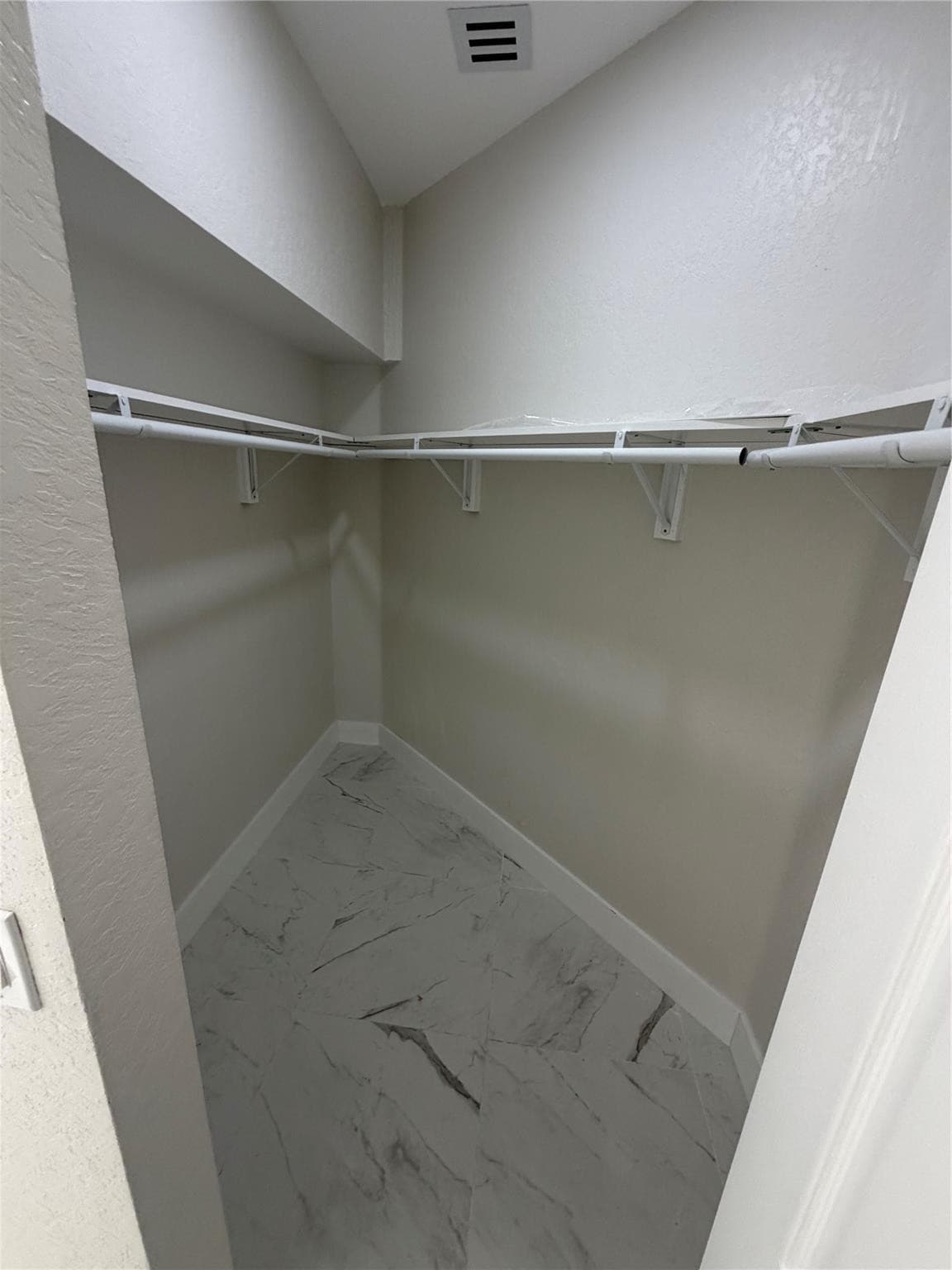 5473 NW 90th Avenue, Sunrise, FL 33351 — photo 10 of 18