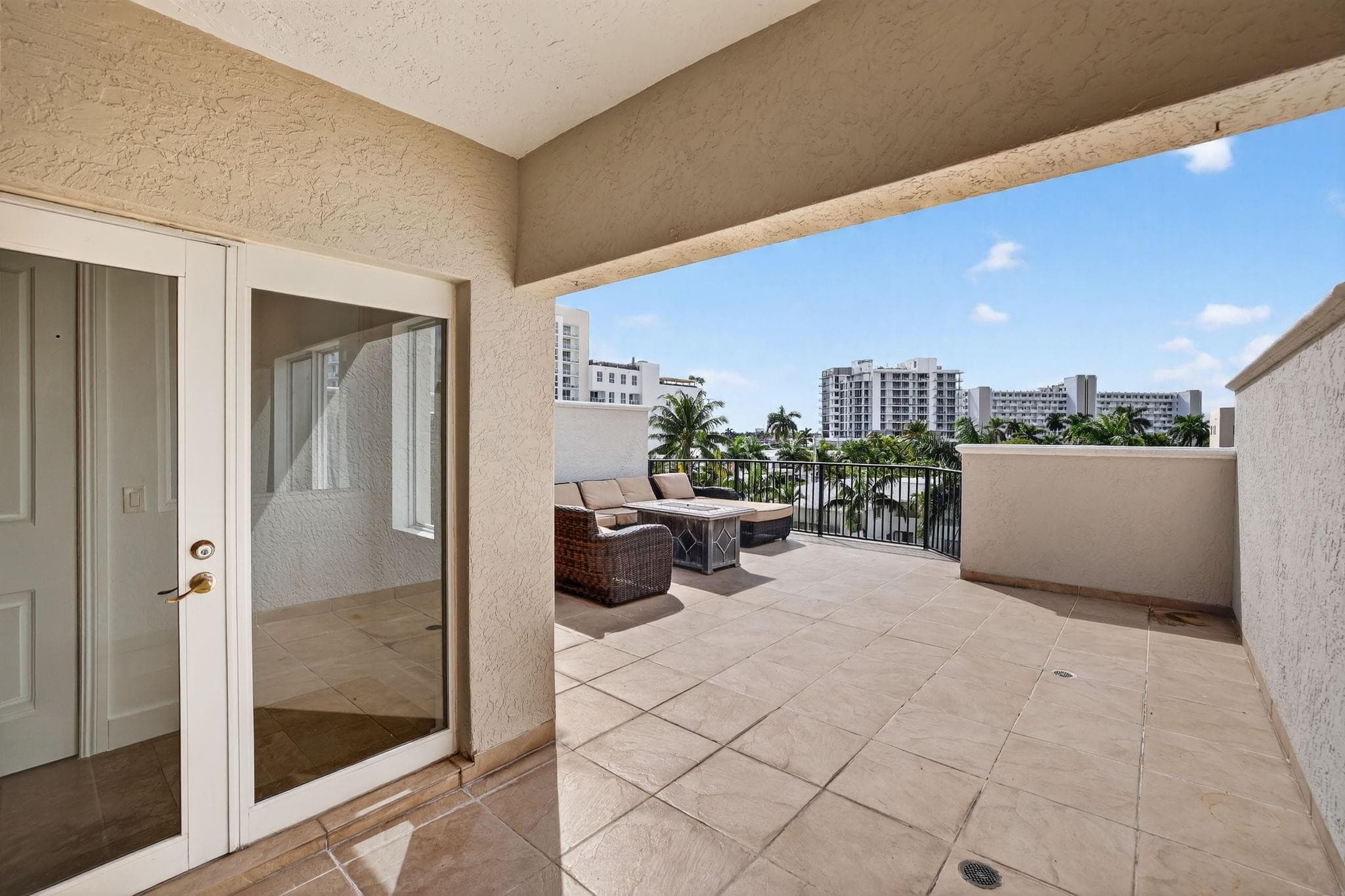 508 N Birch Road 508, Fort Lauderdale, FL 33304 — photo 48 of 84