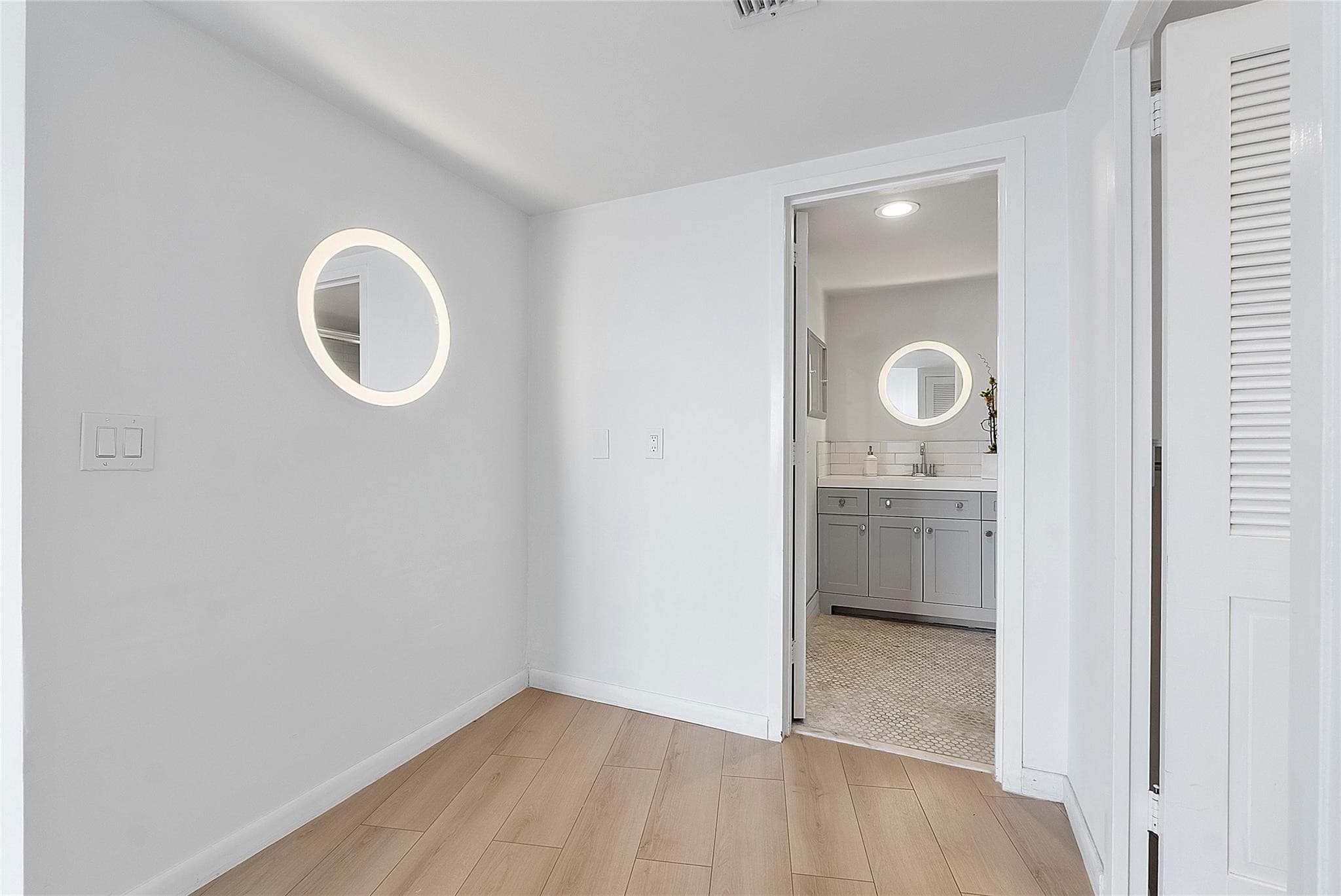 3000 Holiday Drive 1801, Fort Lauderdale, FL 33316 — photo 11 of 39