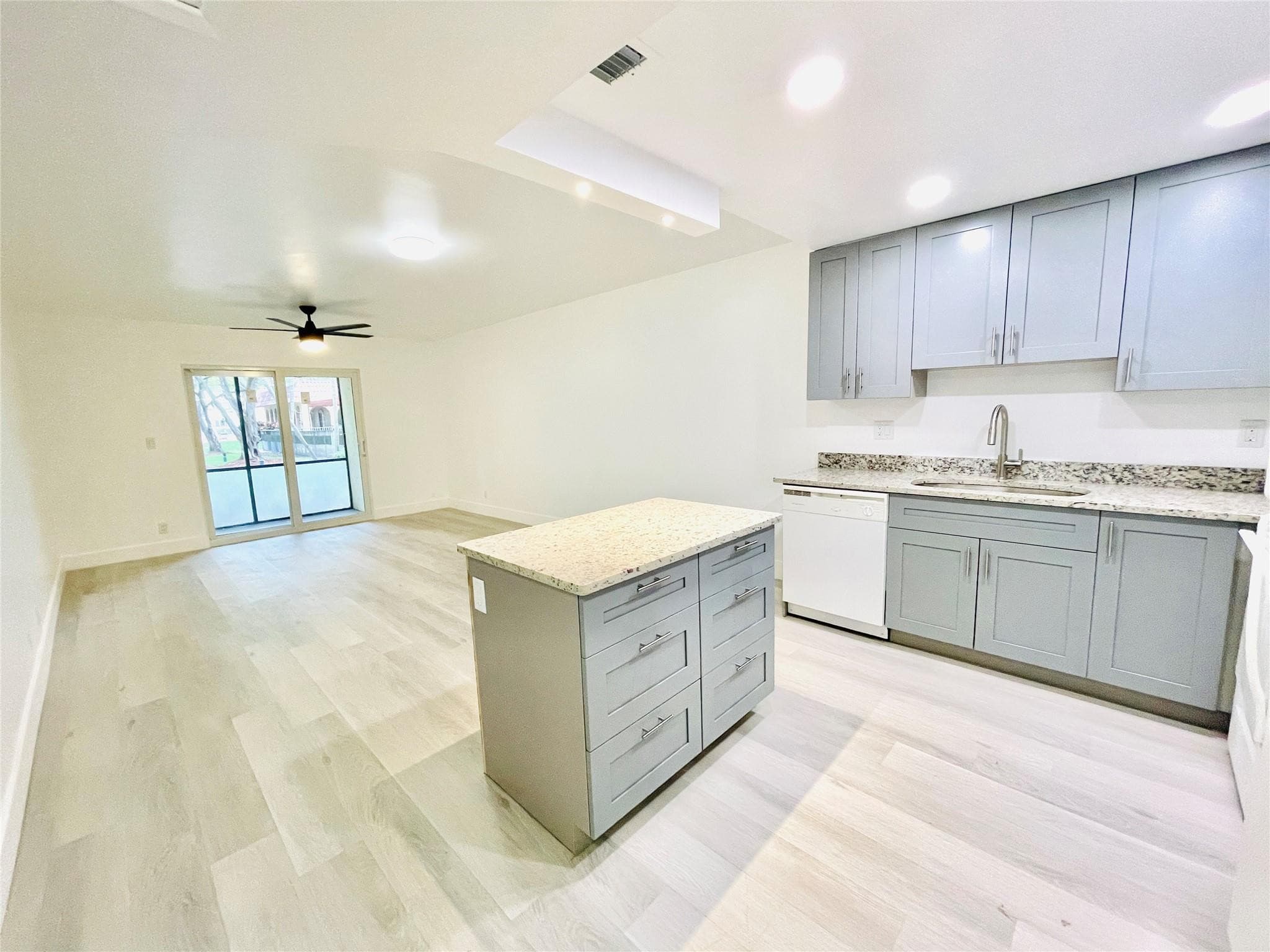257 S Cypress Road 414, Pompano Beach, FL 33060 — photo 5 of 60