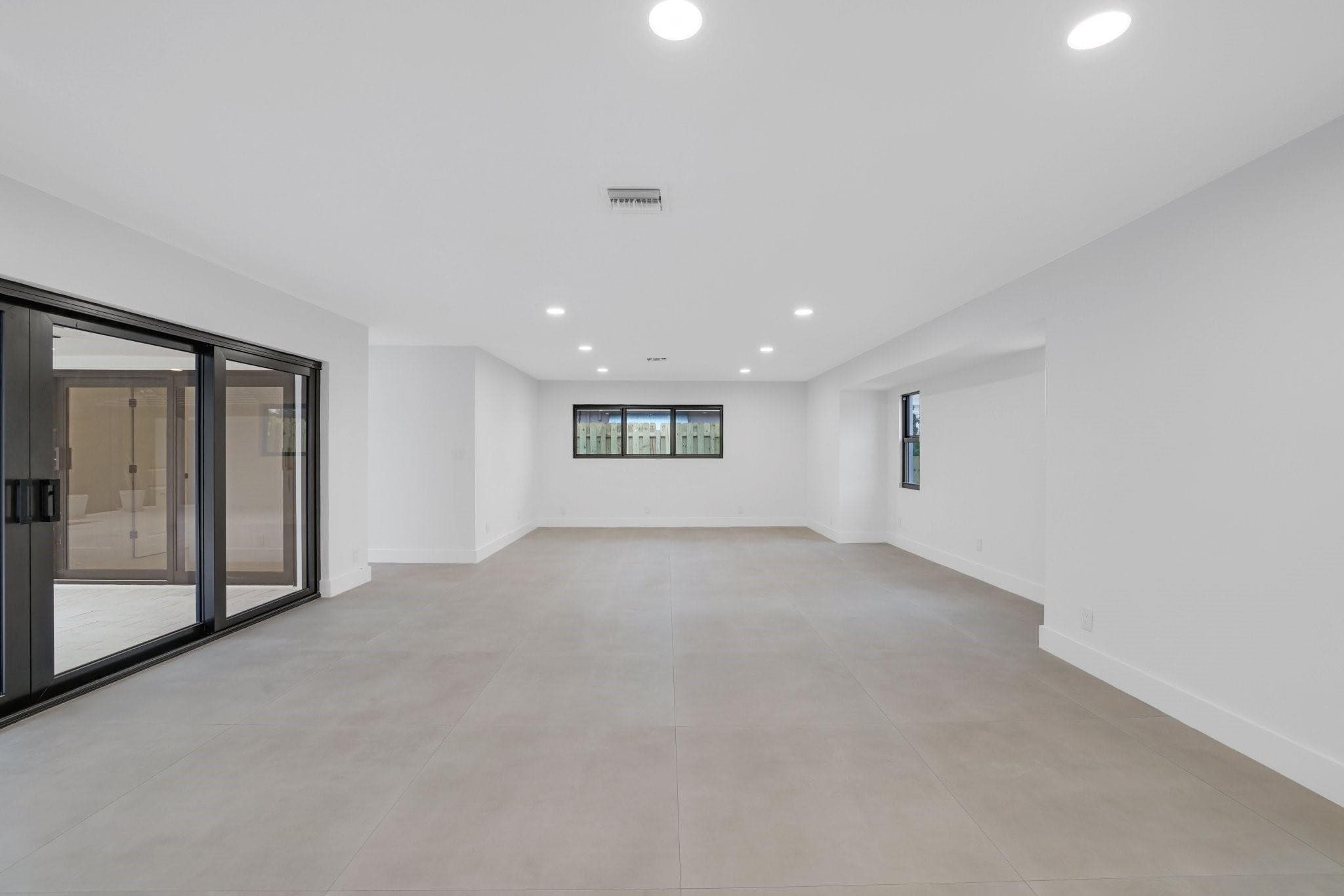 550 SW 6th Avenue, Boca Raton, FL 33486 — photo 8 of 56