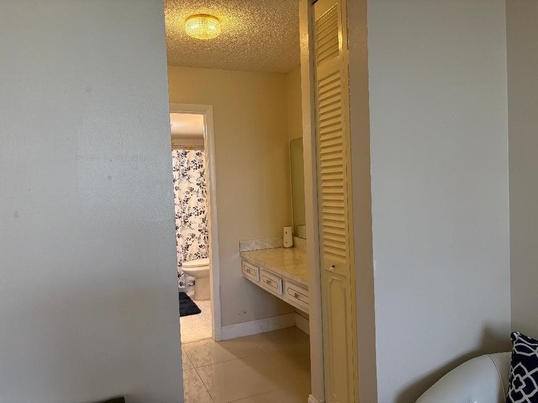 8900 Washington Boulevard 409, Pembroke Pines, FL 33025 — photo 10 of 25