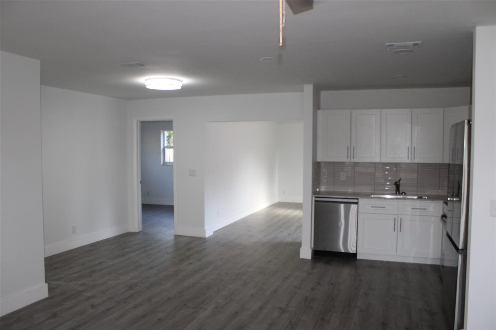 611 SW 1st Avenue, Boynton Beach, FL 33426 — photo 11 of 28