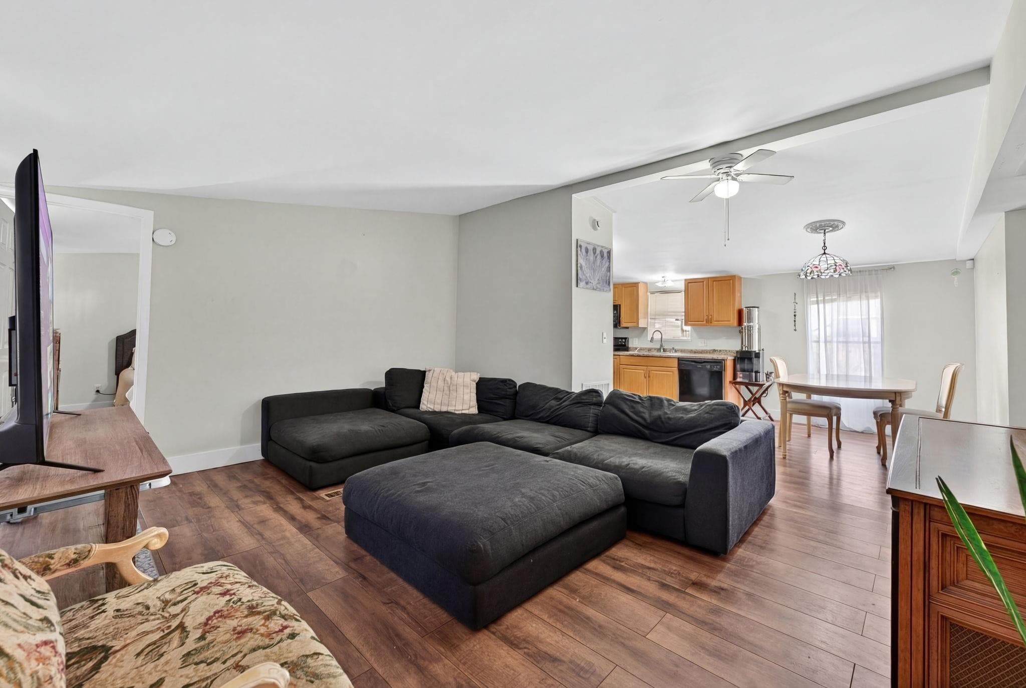 100 NW 217th Terrace, Pembroke Pines, FL 33029 — photo 4 of 20