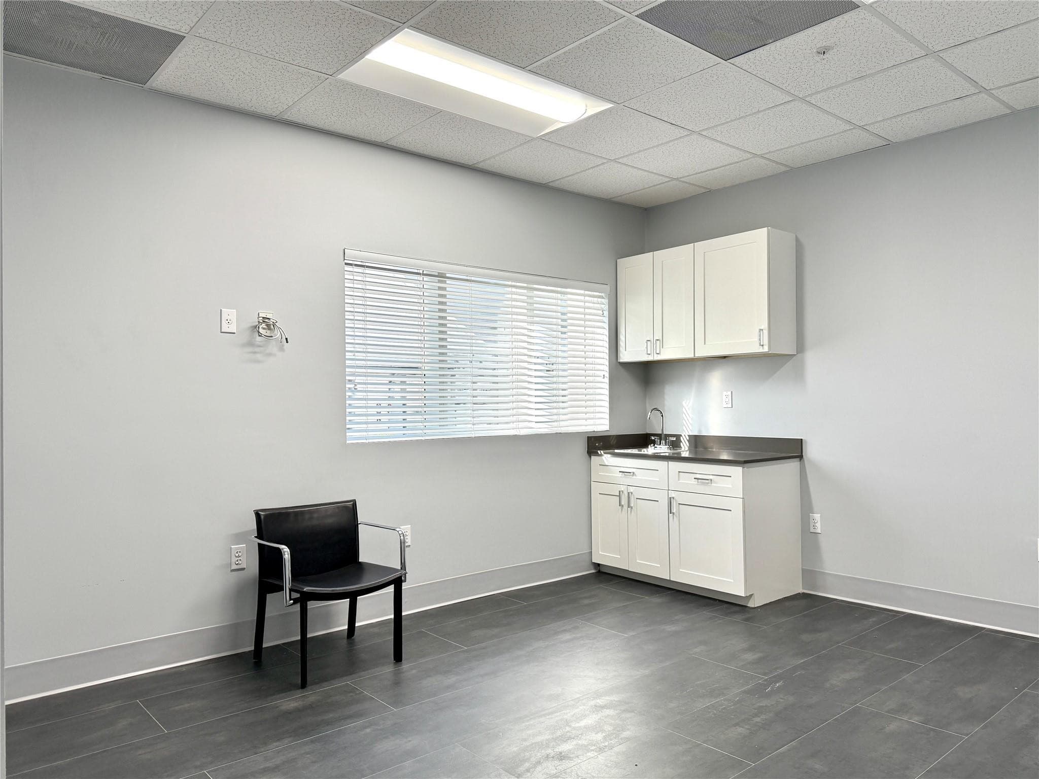 2933 NW 62nd Street 101, Fort Lauderdale, FL 33309 — photo 12 of 31