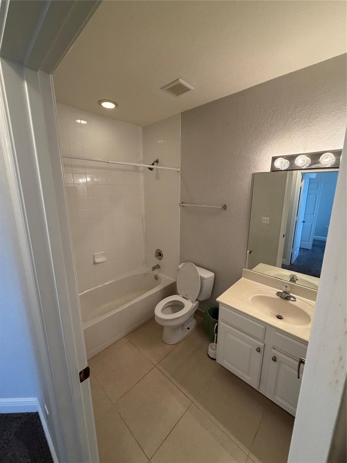 7401 Palomino Drive 117, Hollywood, FL 33024 — photo 32 of 36