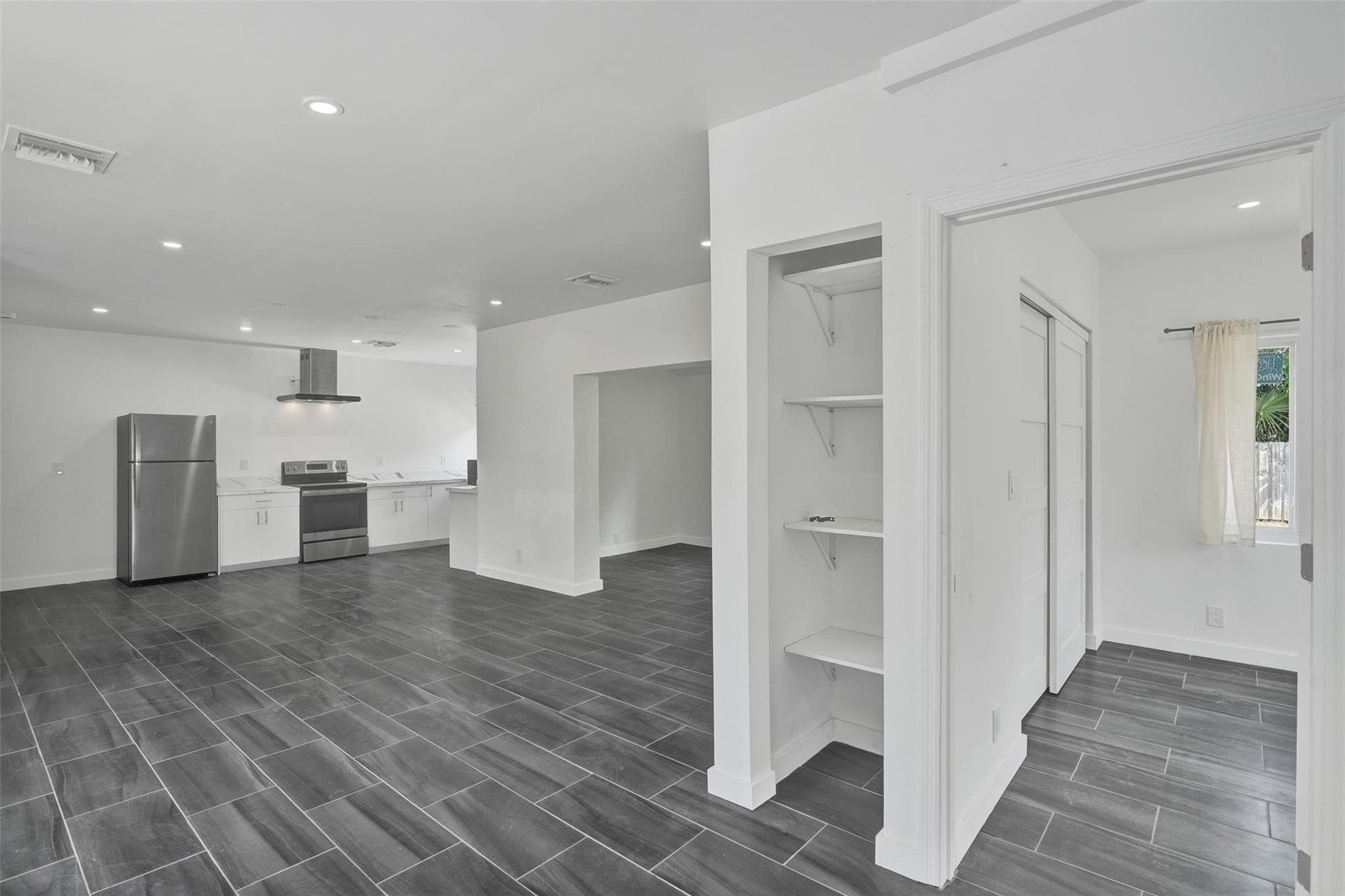 1904 SE 1st Avenue, Fort Lauderdale, FL 33316 — photo 21 of 51