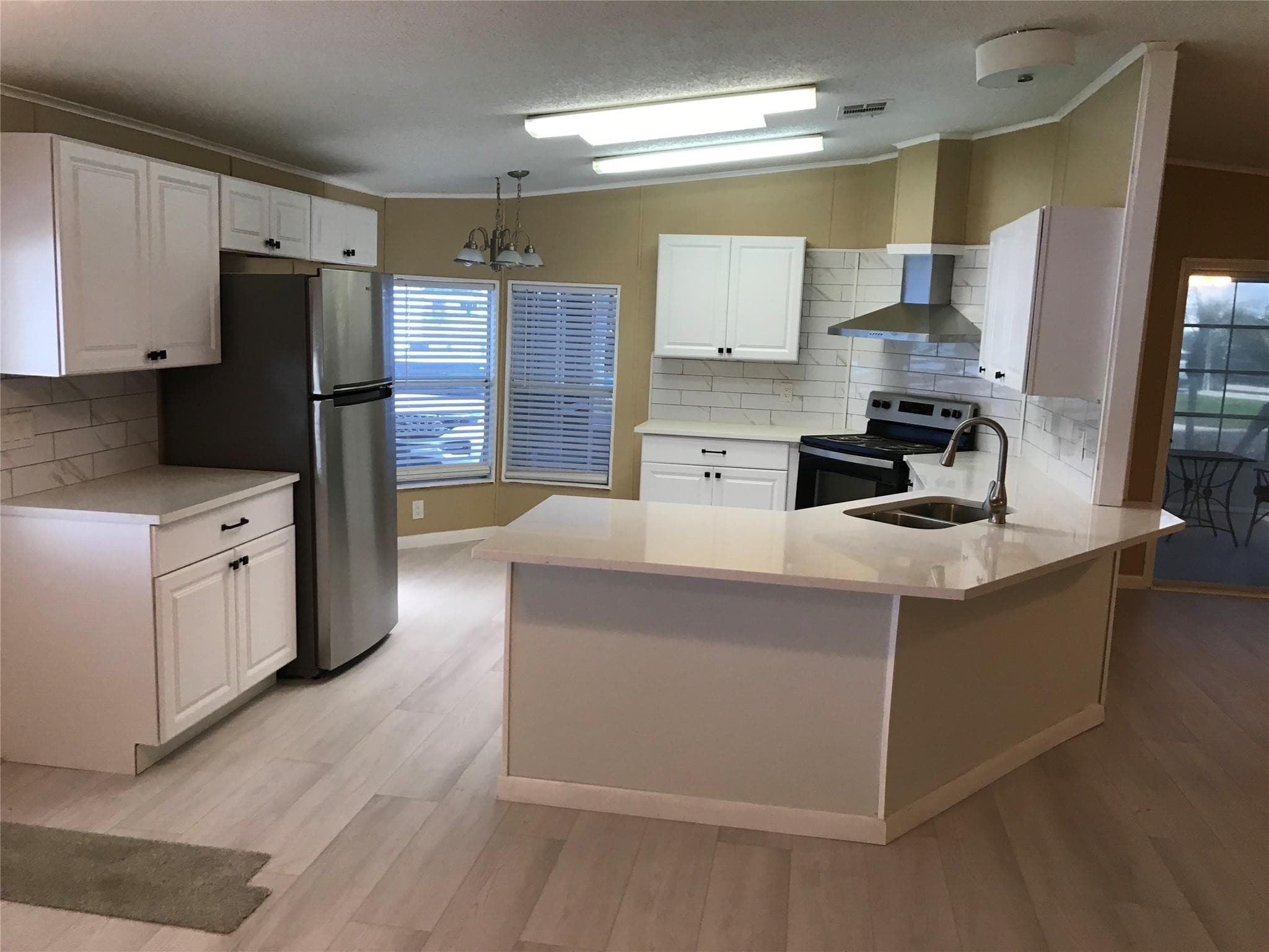 1703 SW 35th Circle, Okeechobee, FL 34974 — photo 5 of 17