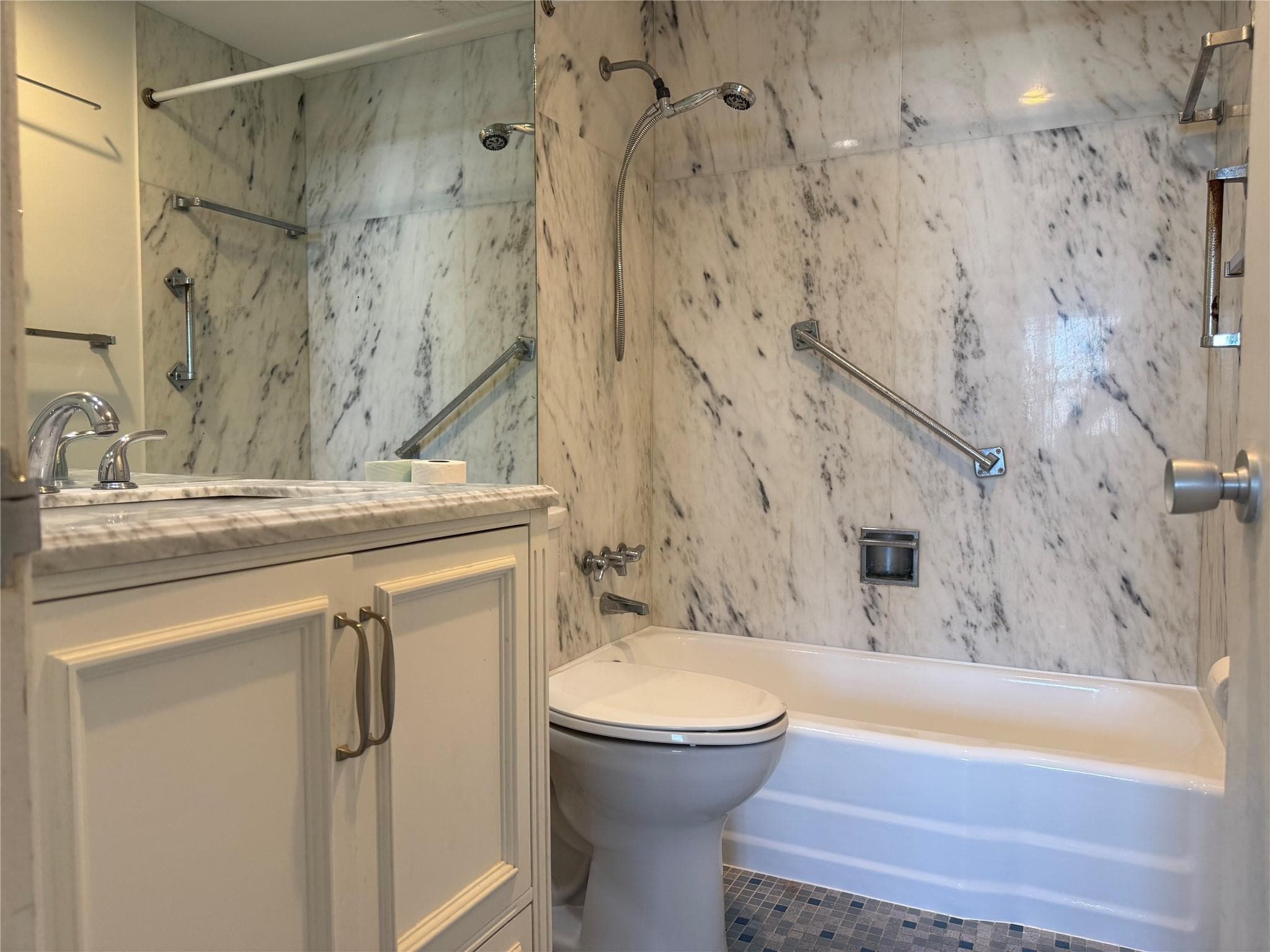 3200 NE 36th Street 1117, Fort Lauderdale, FL 33308 — photo 8 of 19
