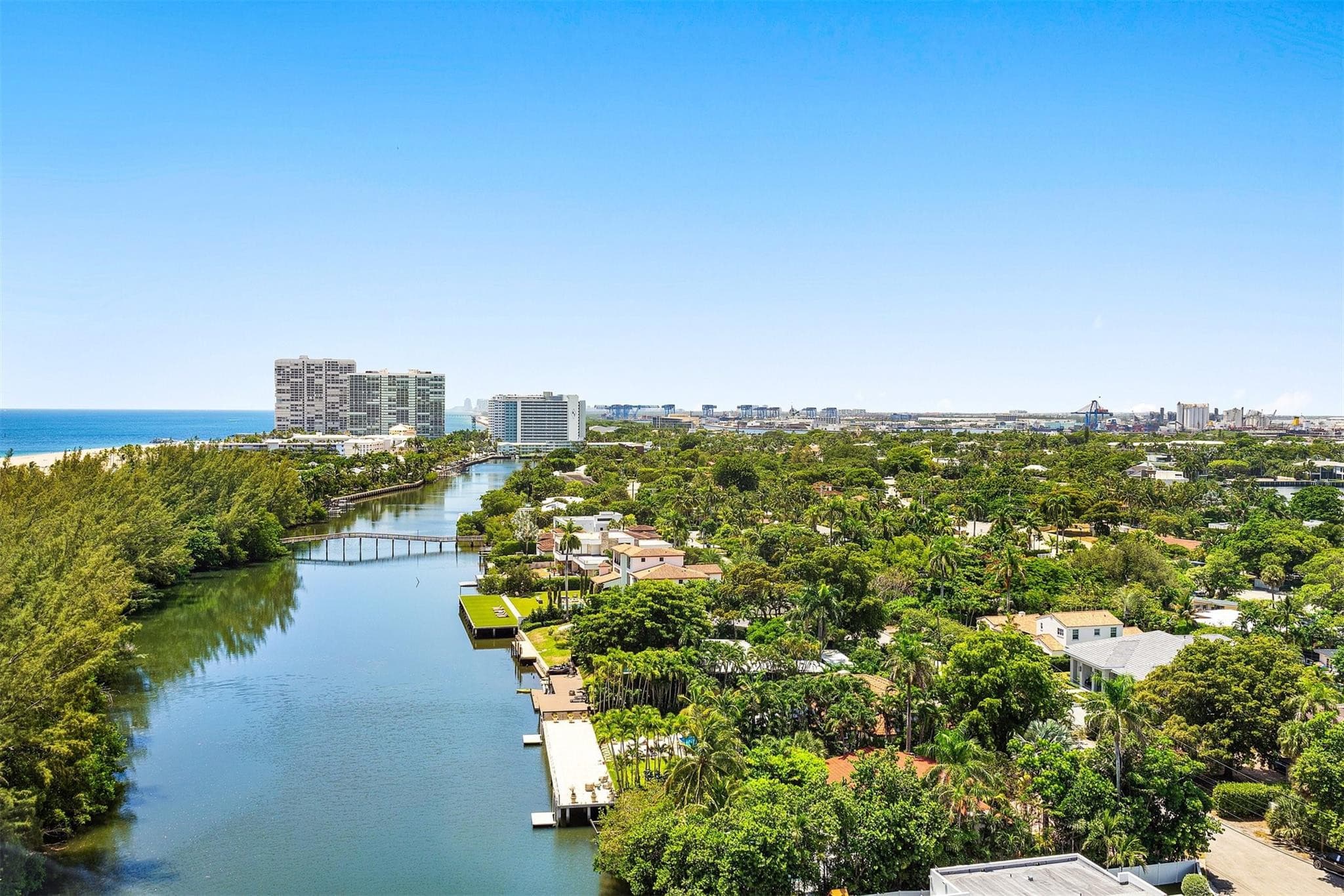 3000 Holiday Drive 1104, Fort Lauderdale, FL 33316 — photo 8 of 32