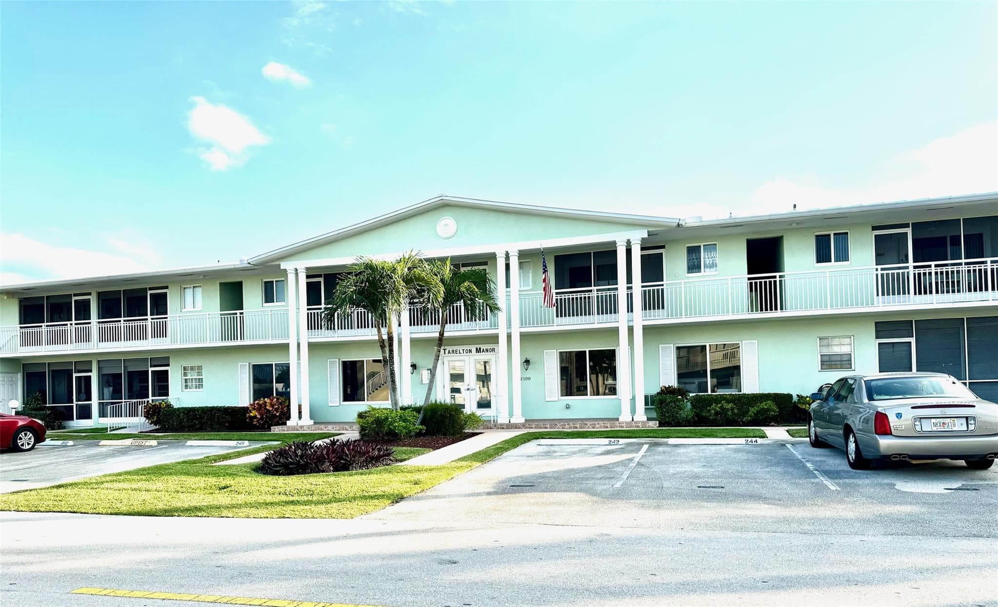 2100 NE 38th Street 138, Lighthouse Point, FL 33064 — photo 2 of 38