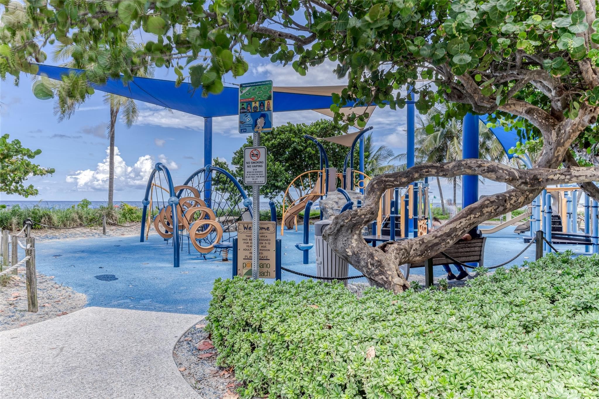 2605 Bay Drive, Pompano Beach, FL 33062 — photo 44 of 48
