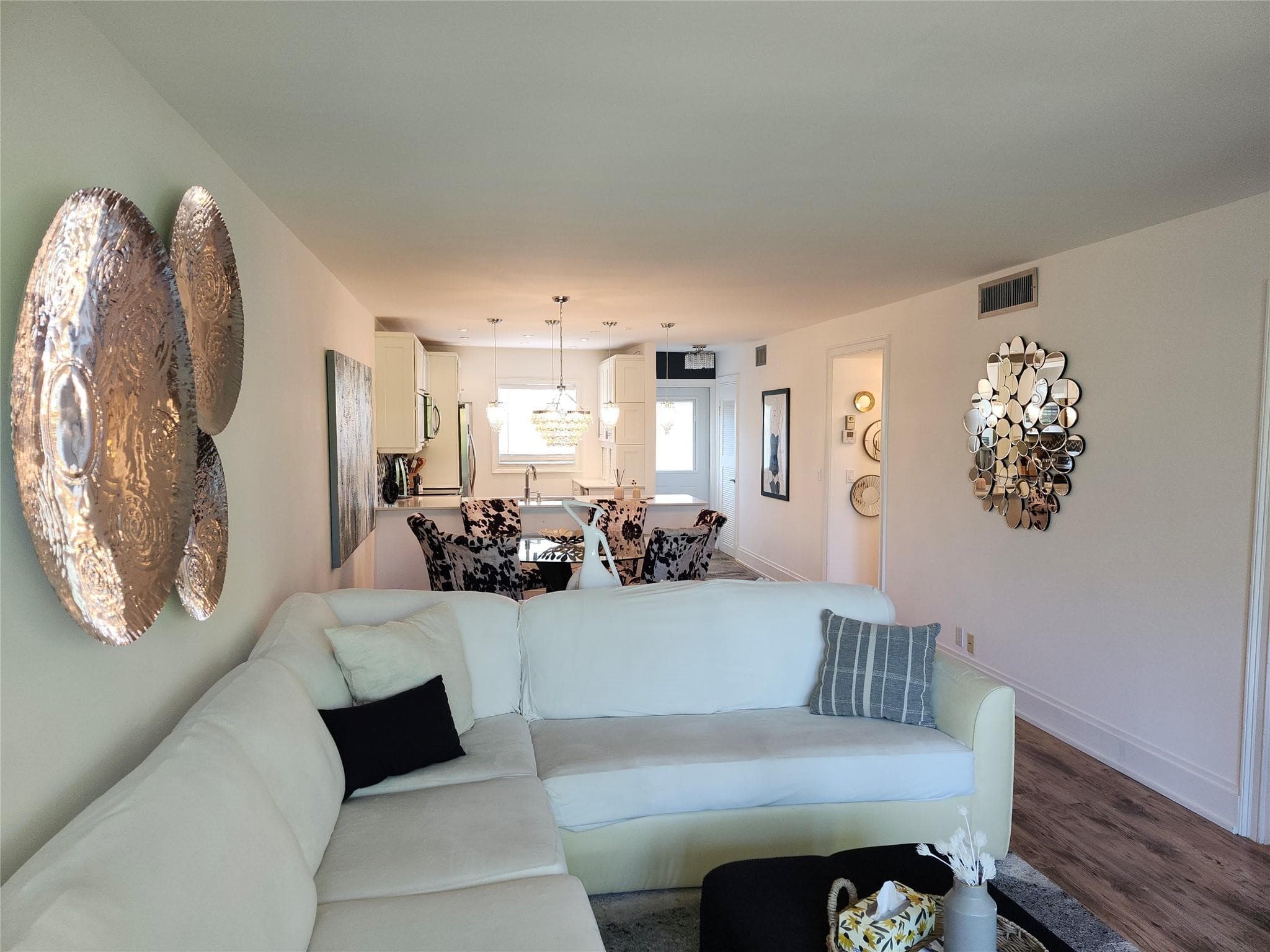 301 Cambridge Road 301, Hollywood, FL 33024 — photo 12 of 31