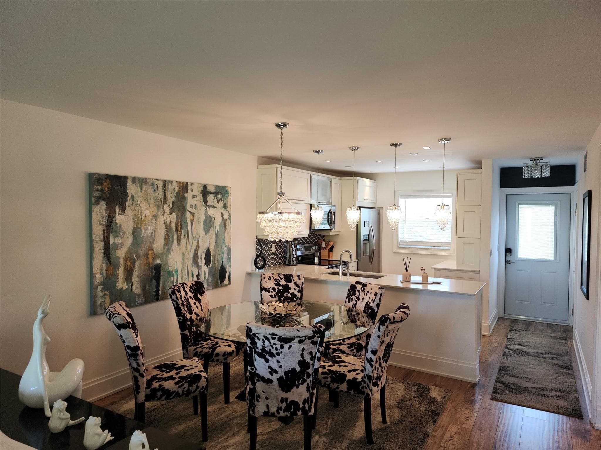 301 Cambridge Road 301, Hollywood, FL 33024 — photo 13 of 31