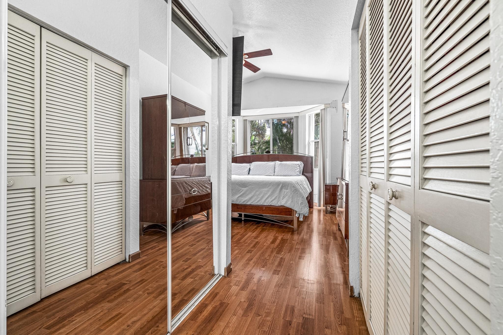 3274 NW 22nd Avenue, Oakland Park, FL 33309 — photo 21 of 51