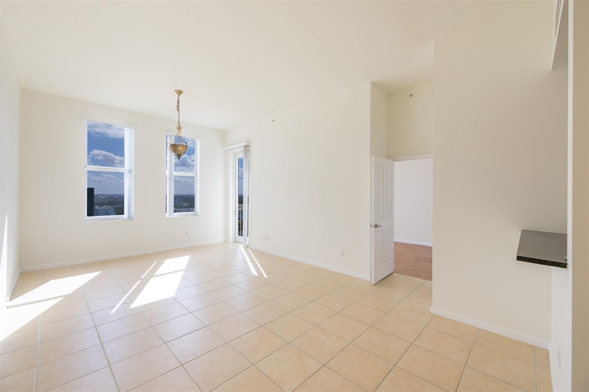 511 SE 5th Avenue 1913, Fort Lauderdale, FL 33301 — photo 2 of 29