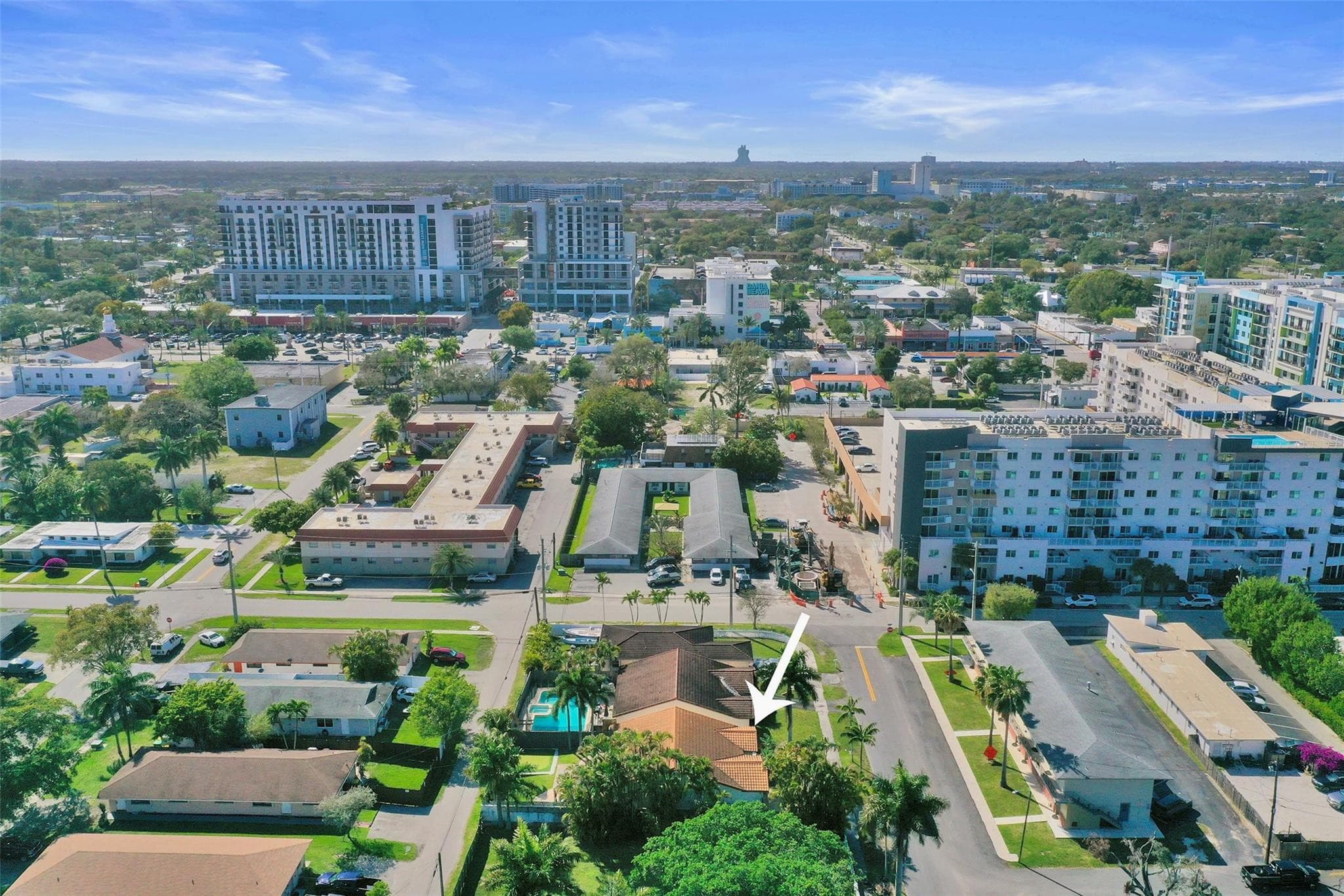 210 SE Park Street, Dania Beach, FL 33004 — photo 5 of 38
