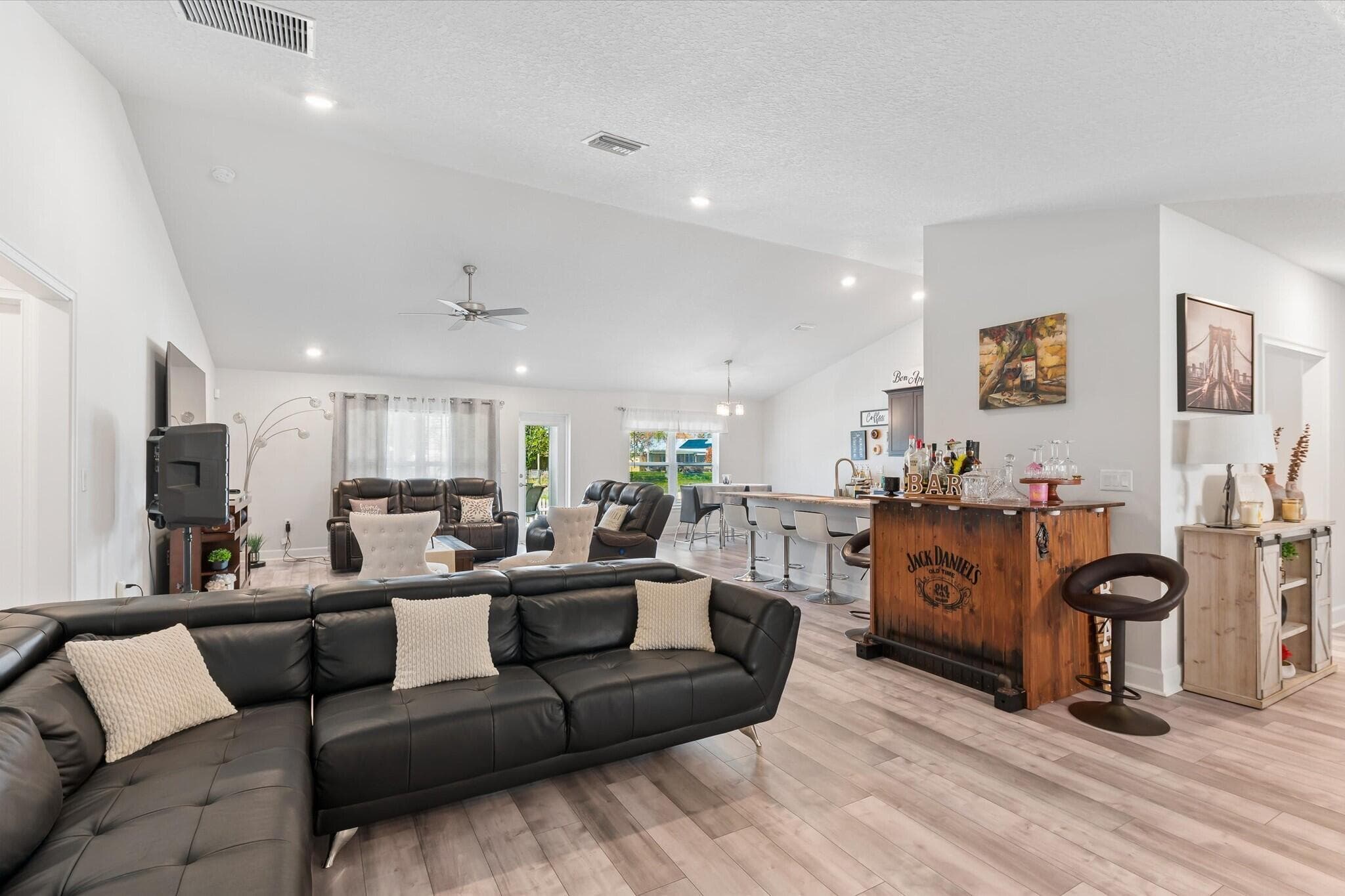 1862 SW Monterrey Lane, Port St. Lucie, FL 34953 — photo 7 of 52