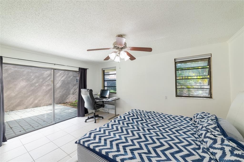 402 Saint Andrews Road 55, Hollywood, FL 33021 — photo 5 of 14
