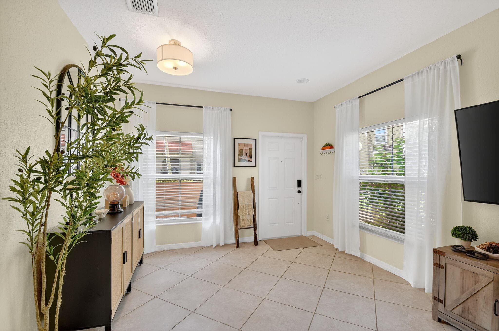 115 Monterey Bay Drive, Boynton Beach, FL 33426 — photo 9 of 48