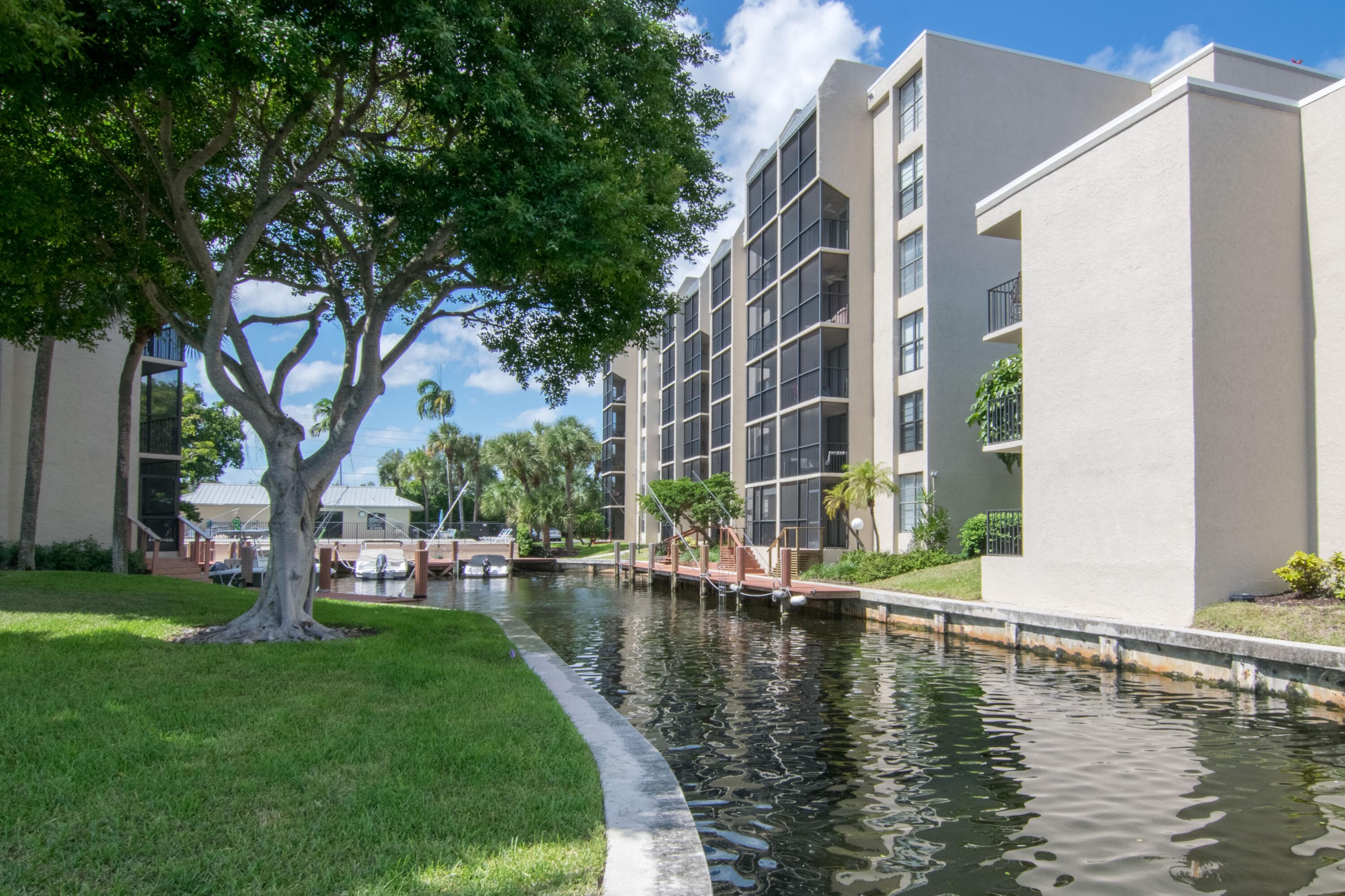 20 Royal Palm Way 602, Boca Raton, FL 33432 — photo 40 of 56