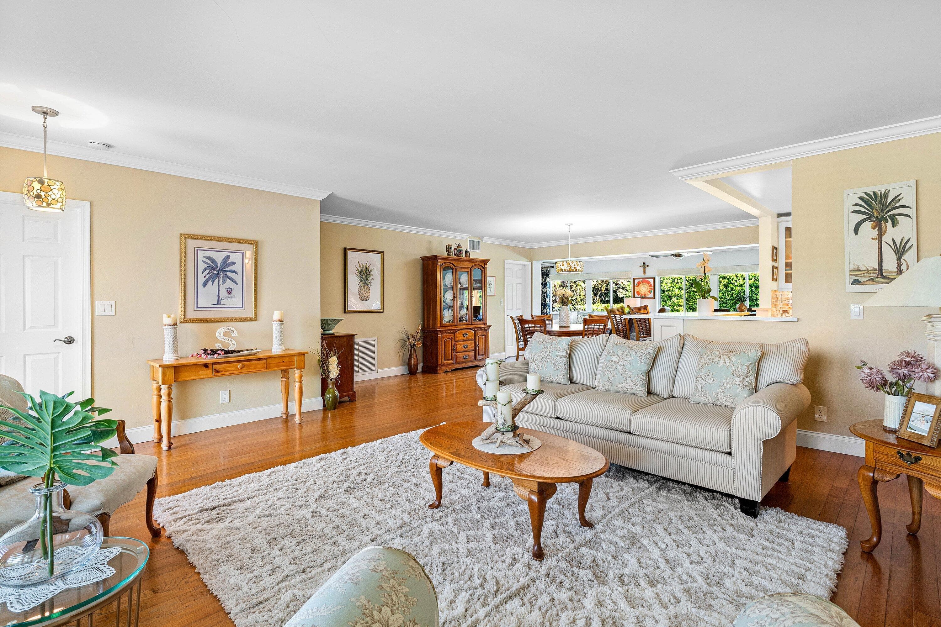 865 NE 5th Street, Deerfield Beach, FL 33441 — photo 8 of 47
