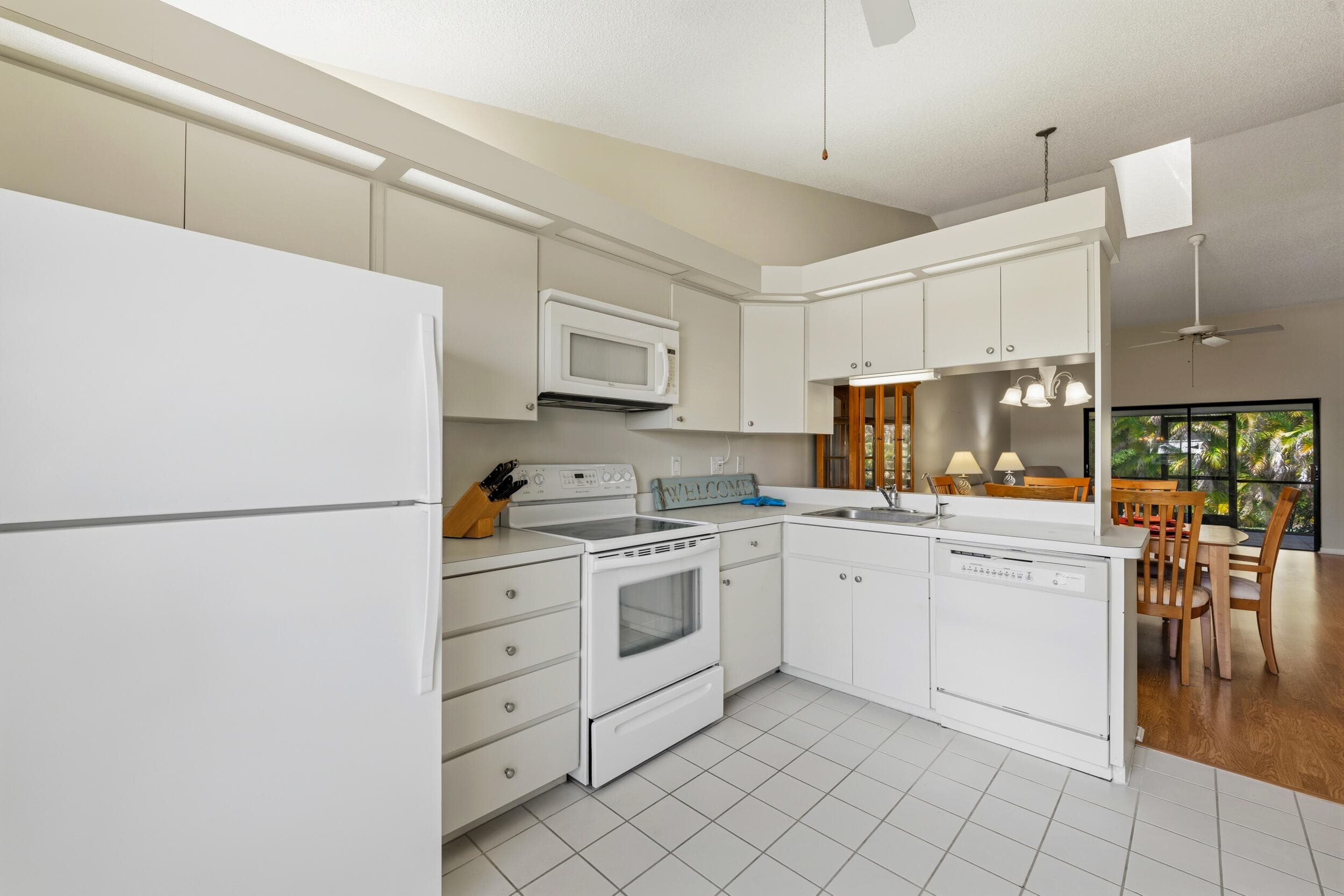 7873 SE Sugar Sand Circle, Hobe Sound, FL 33455 — photo 13 of 35