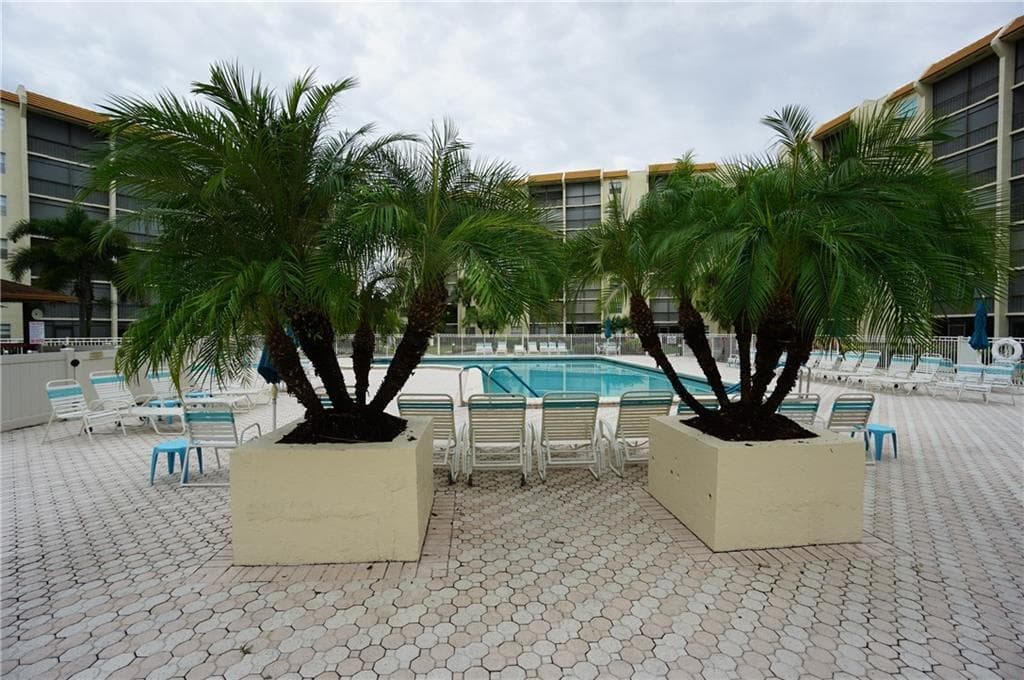 3930 Inverrary Boulevard 703-d, Lauderhill, FL 33319 — photo 48 of 63