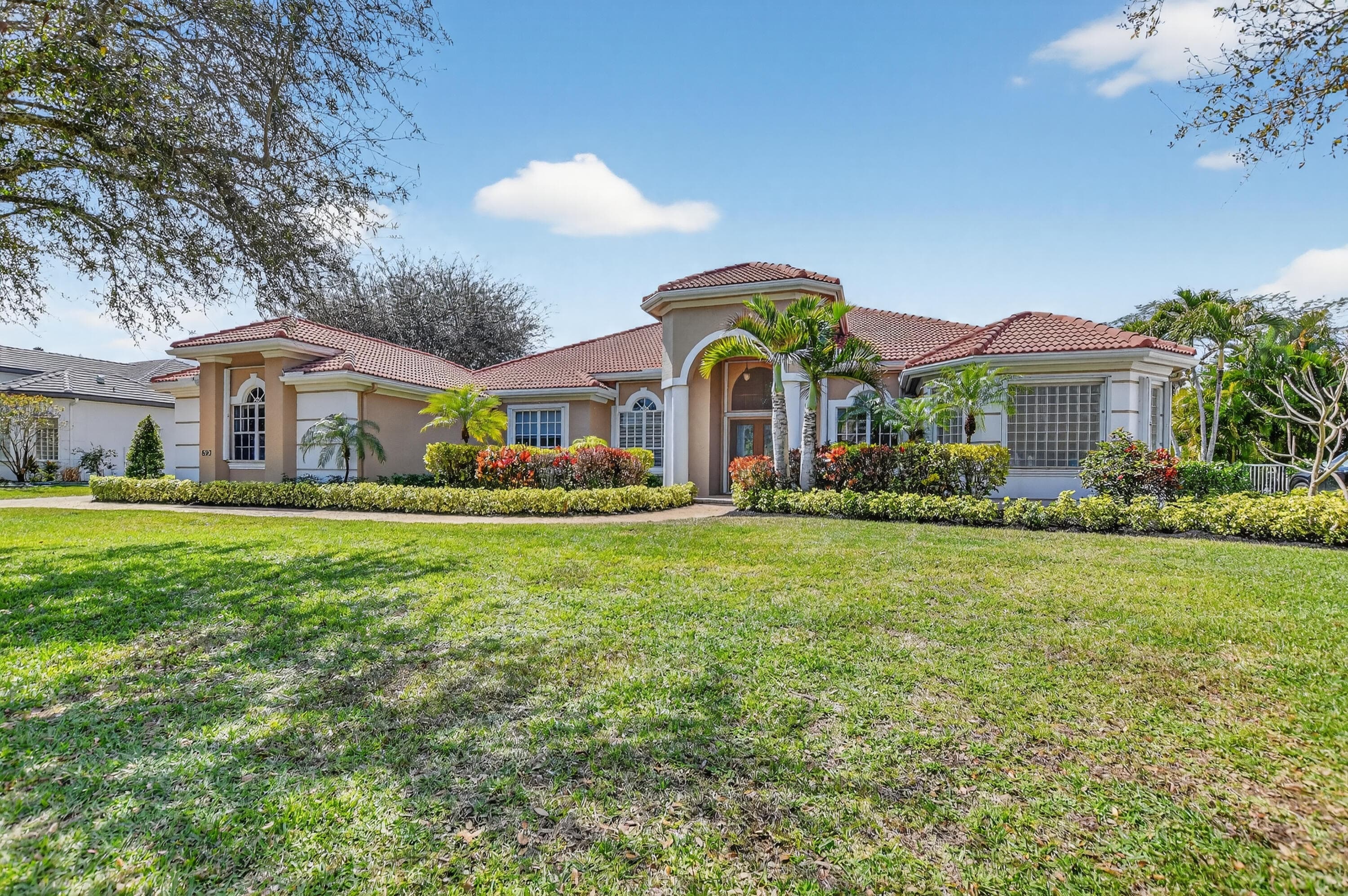 893 Forest Glen Lane, Wellington, FL 33414 — photo 3 of 45