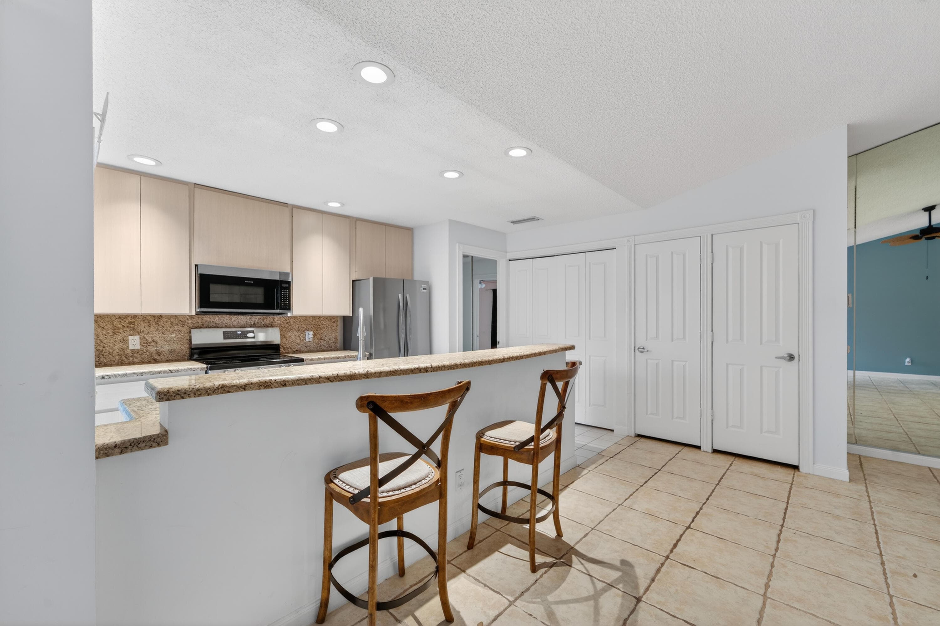 304 Sun Terrace Court, Palm Beach Gardens, FL 33403 — photo 14 of 33